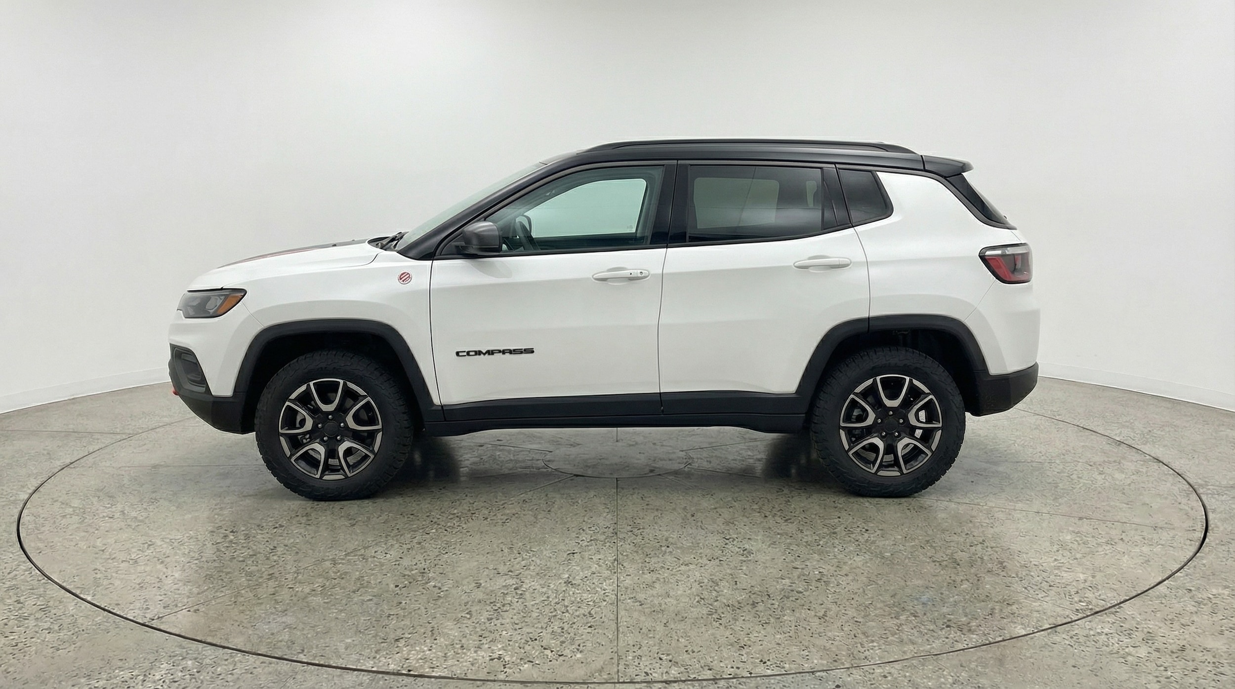 Thumbnail: 2025 Jeep Compass - 4