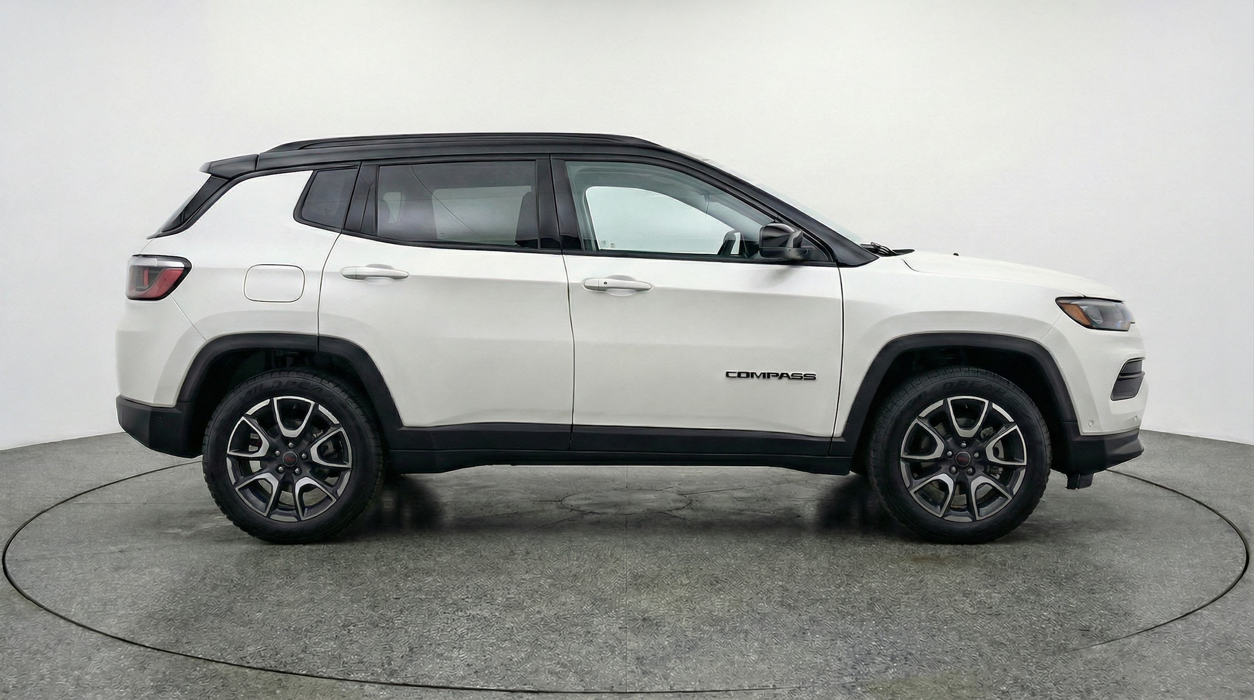 Thumbnail: 2025 Jeep Compass - 8