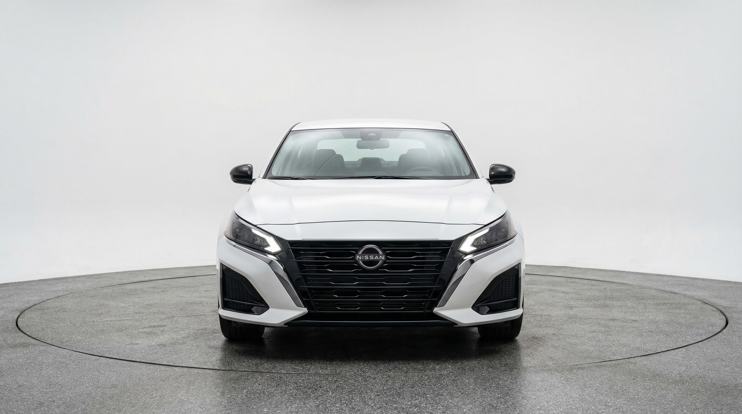 Thumbnail: 2025 Nissan Altima - 2