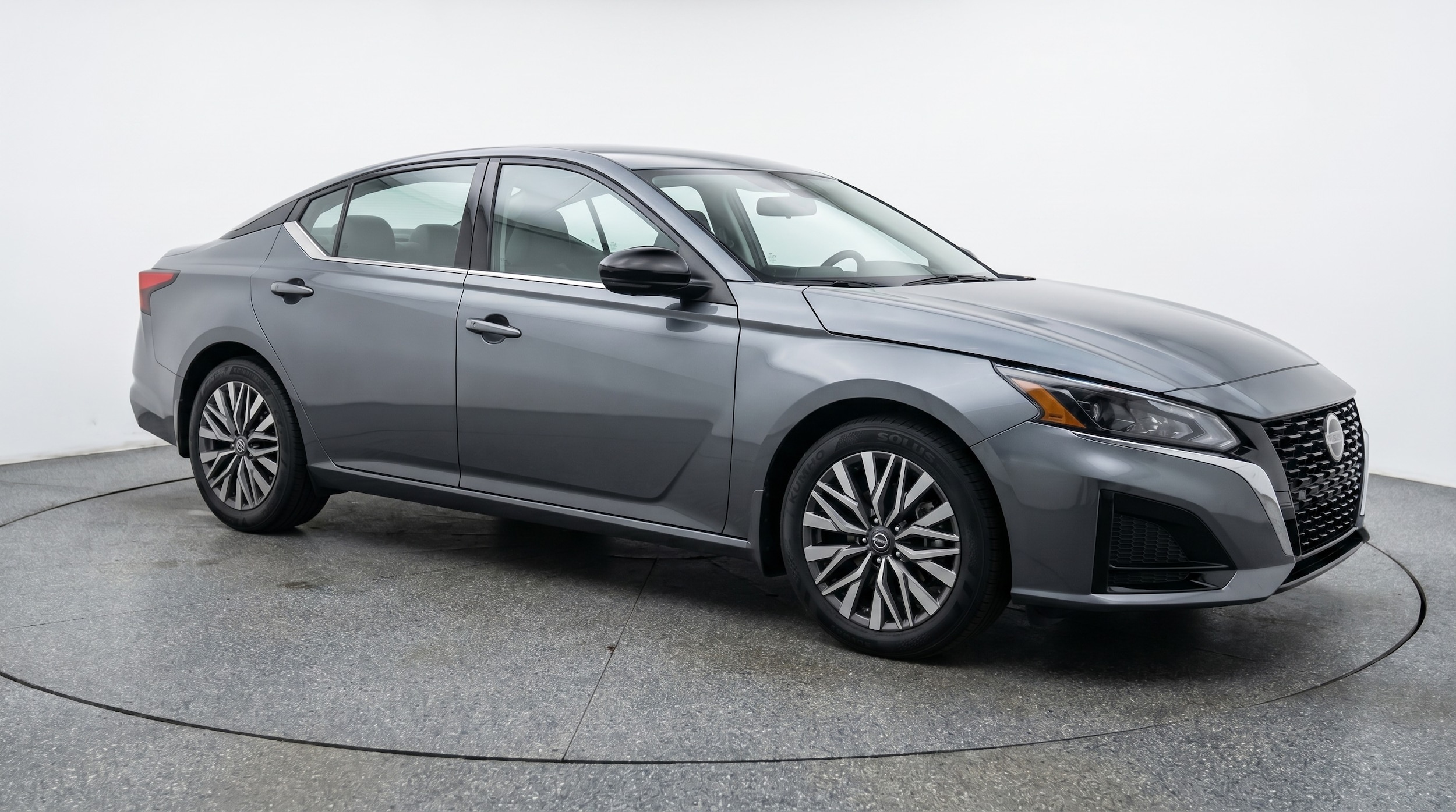 Thumbnail: 2025 Nissan Altima - 1