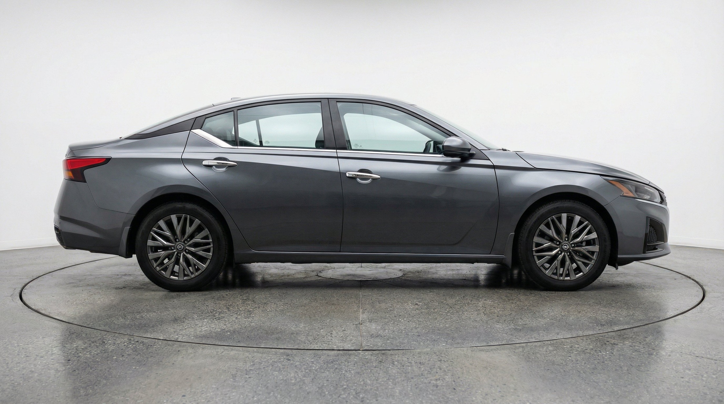Thumbnail: 2025 Nissan Altima - 11