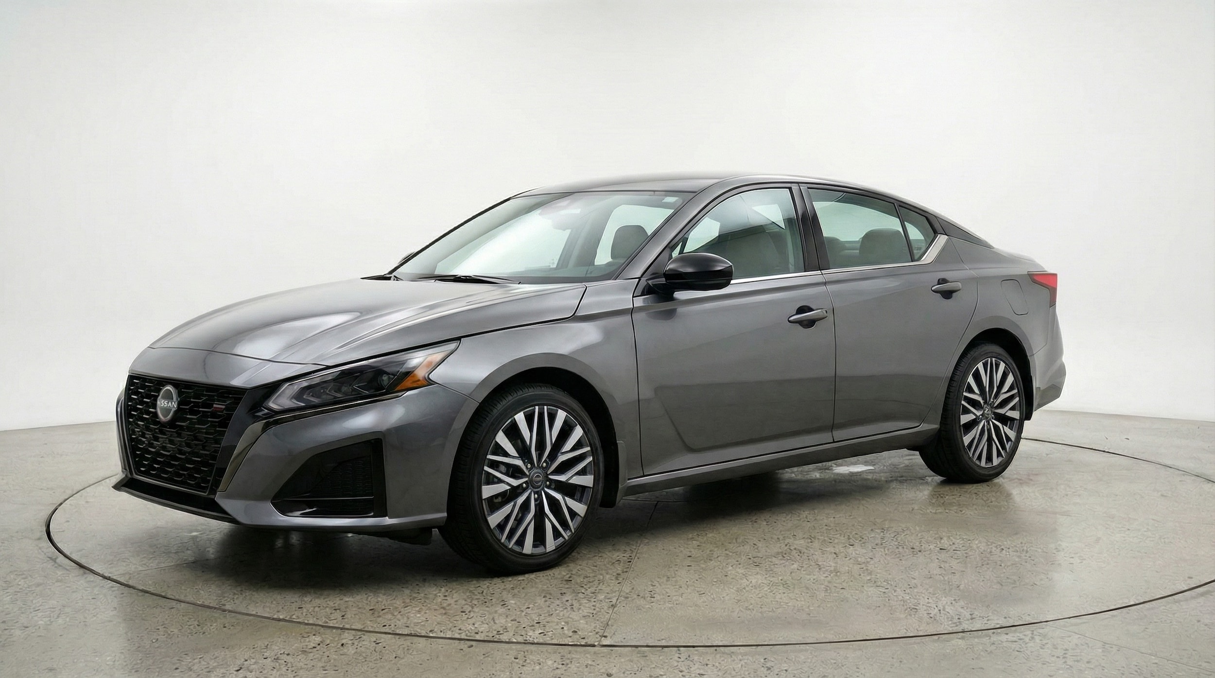 Thumbnail: 2025 Nissan Altima - 3