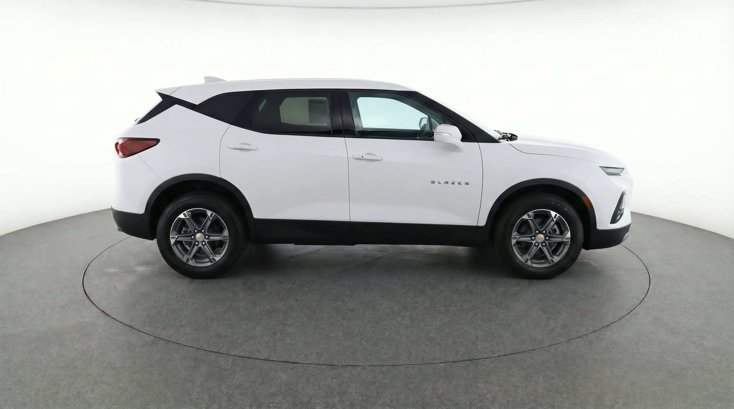 Thumbnail: 2025 Chevrolet Blazer - 11
