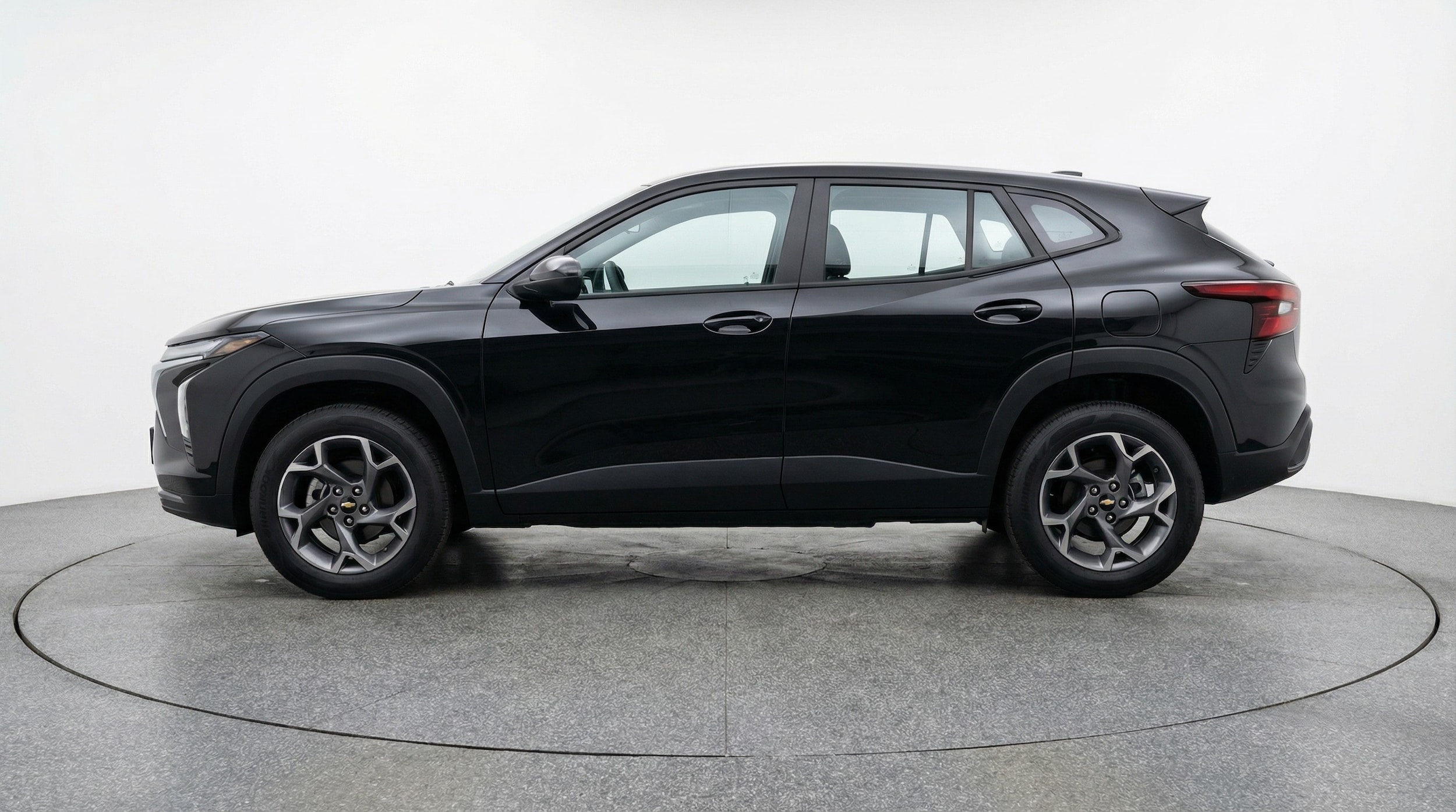 Thumbnail: 2025 Chevrolet Trax - 4