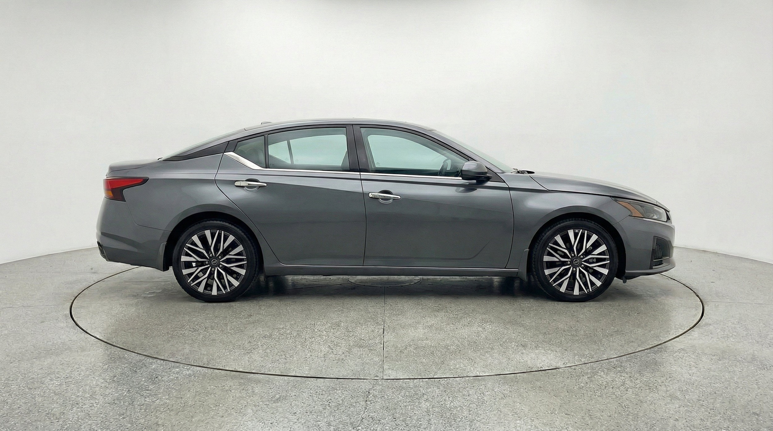 Thumbnail: 2025 Nissan Altima - 11