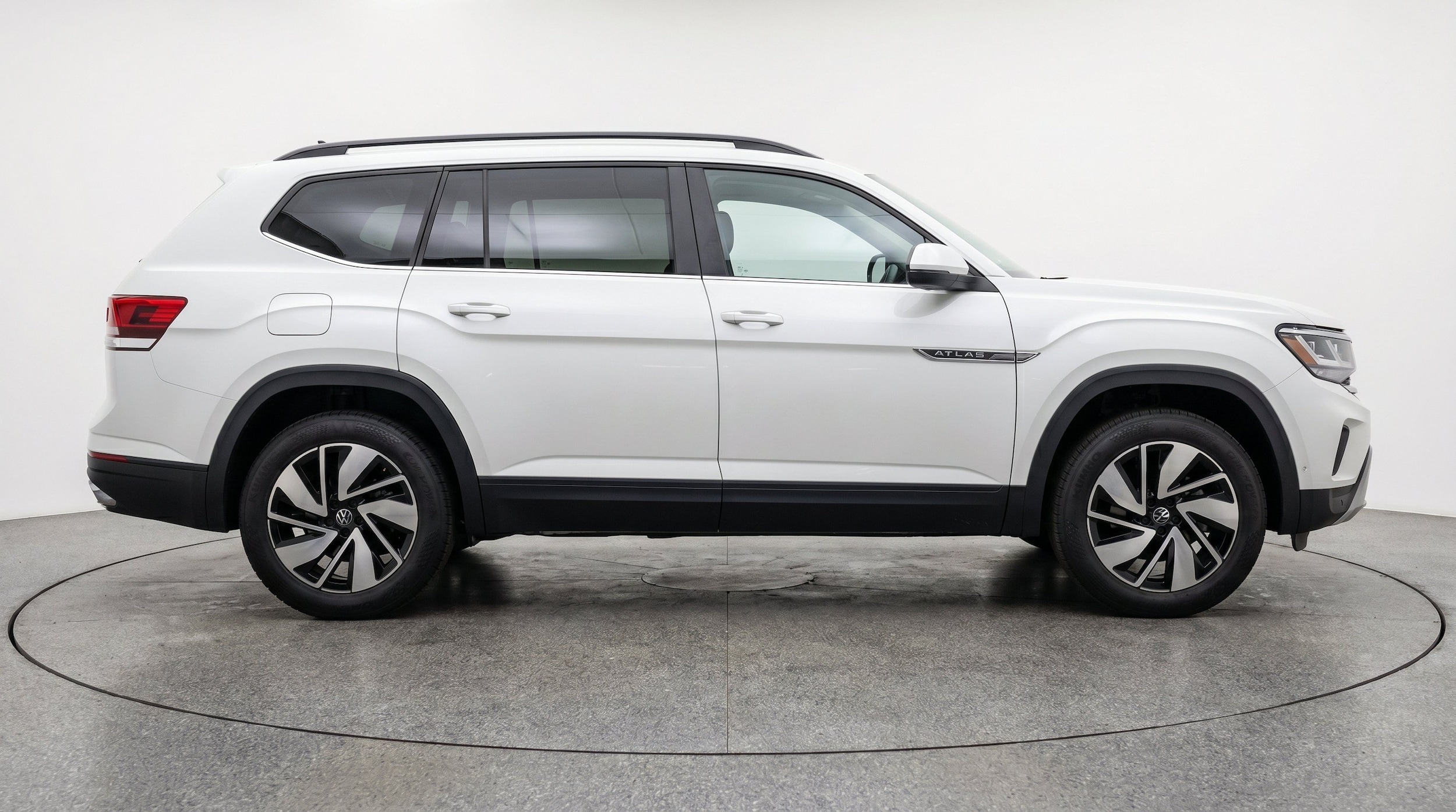 Thumbnail: 2026 Volkswagen Atlas - 11