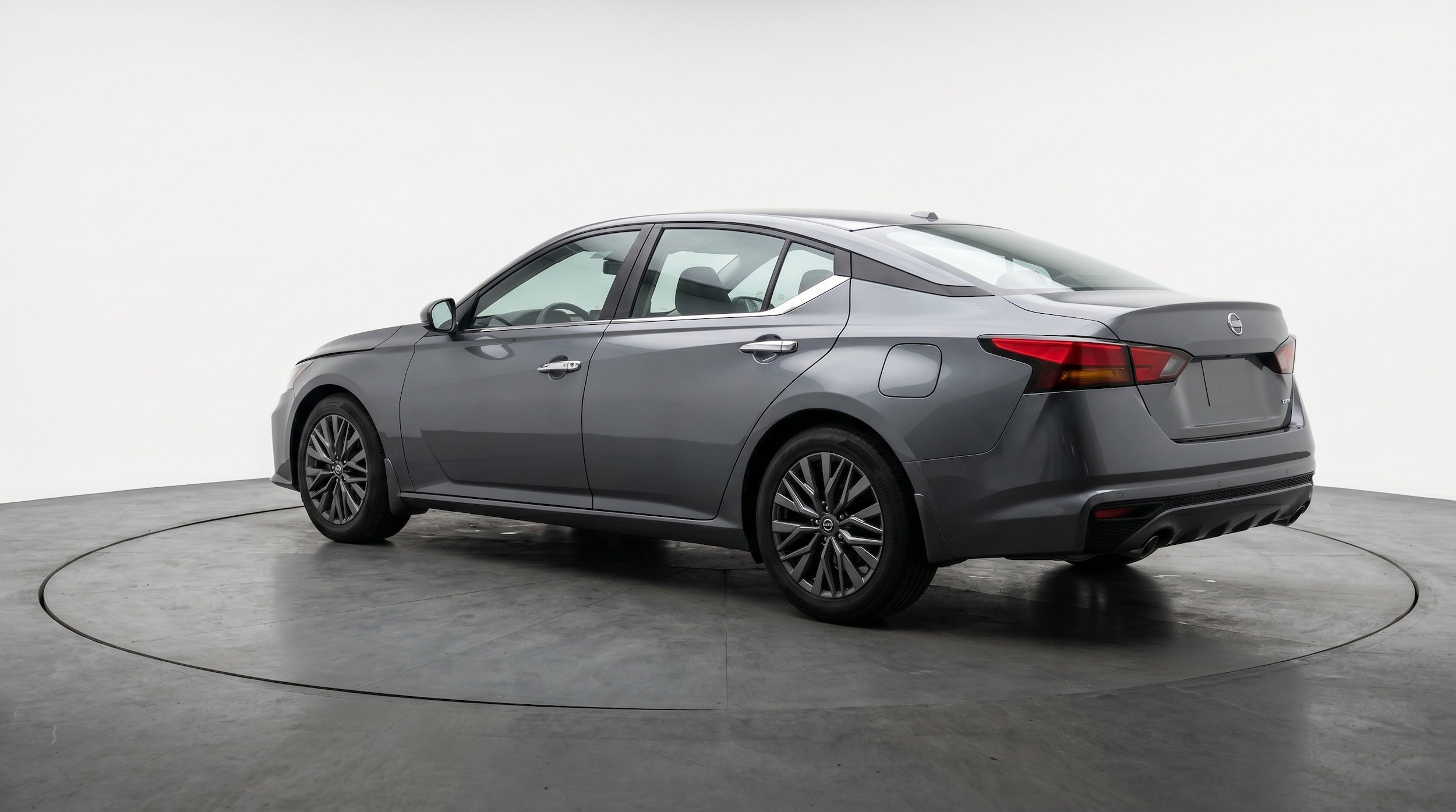 Thumbnail: 2025 Nissan Altima - 6
