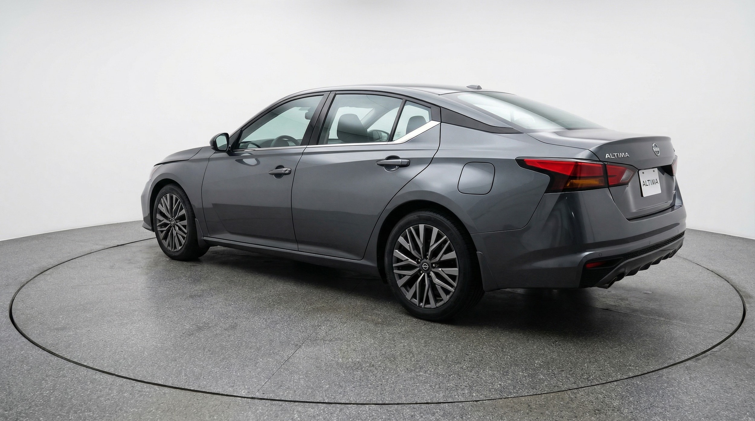 Thumbnail: 2025 Nissan Altima - 5