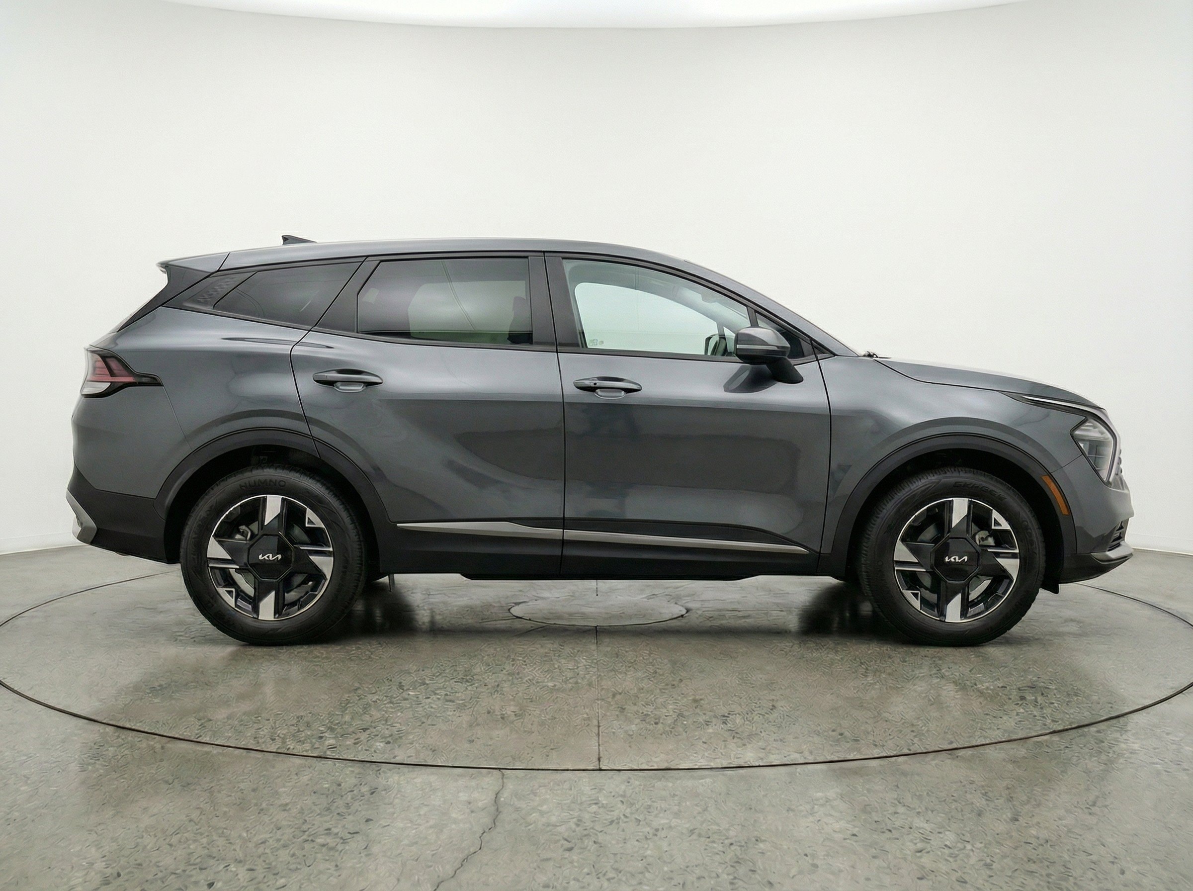 Thumbnail: 2026 Kia Sportage - 11