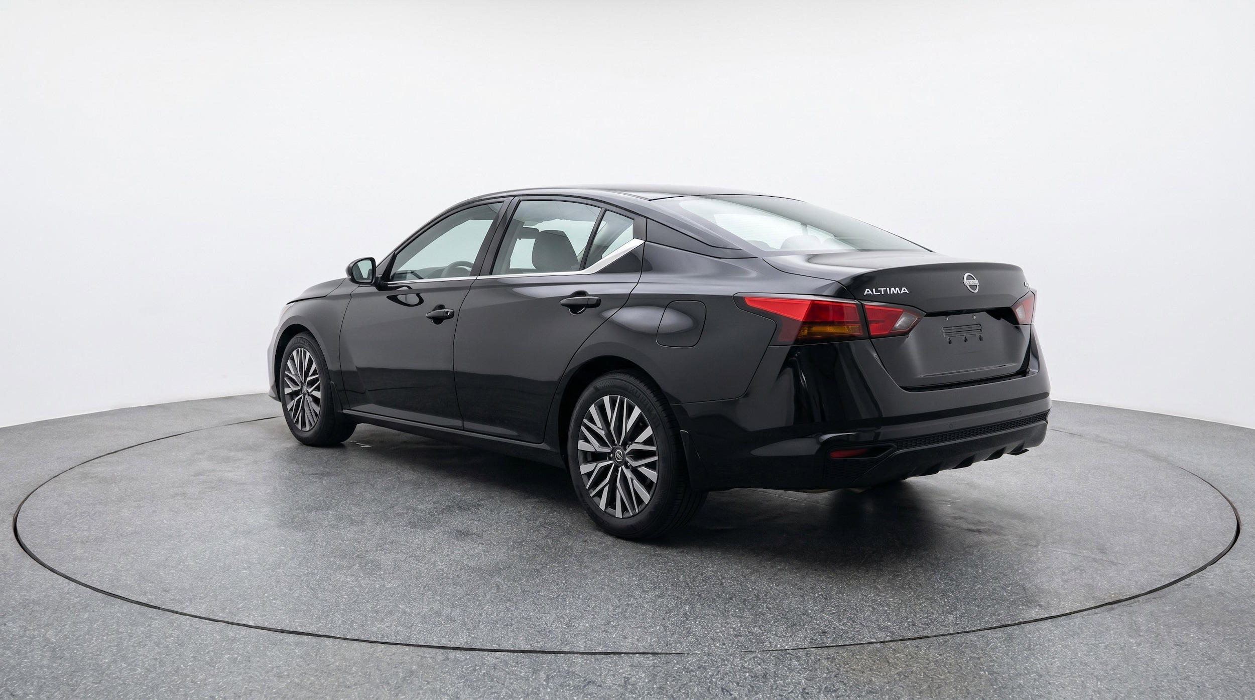 Thumbnail: 2025 Nissan Altima - 6