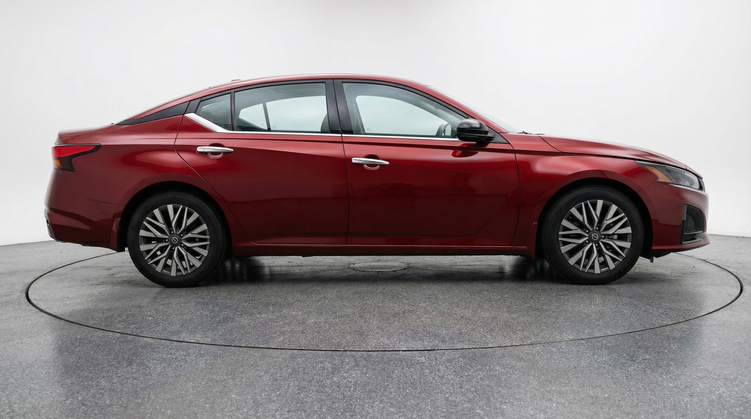 Thumbnail: 2025 Nissan Altima - 8