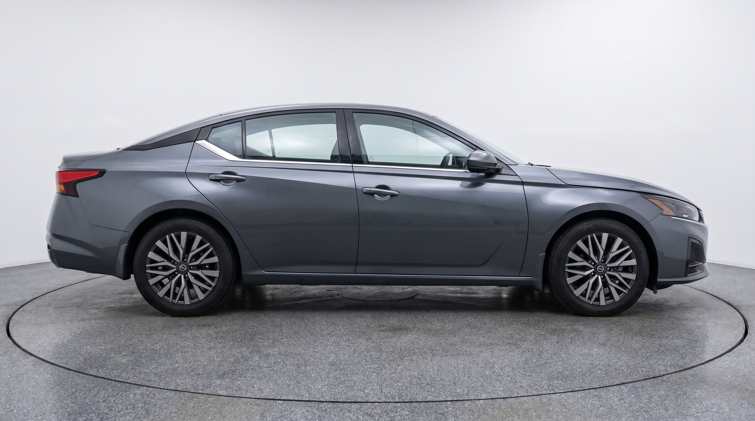 Thumbnail: 2025 Nissan Altima - 8