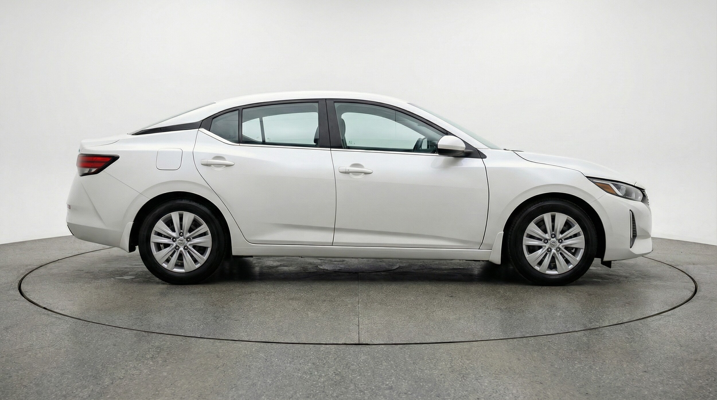 Thumbnail: 2025 Nissan Sentra - 8