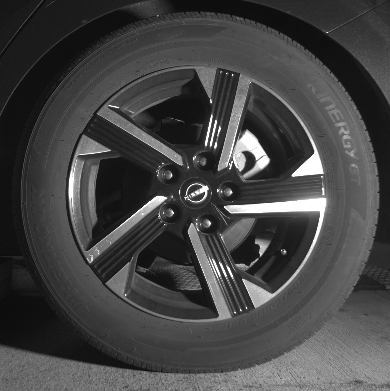 Thumbnail: 2025 Nissan Sentra - 11