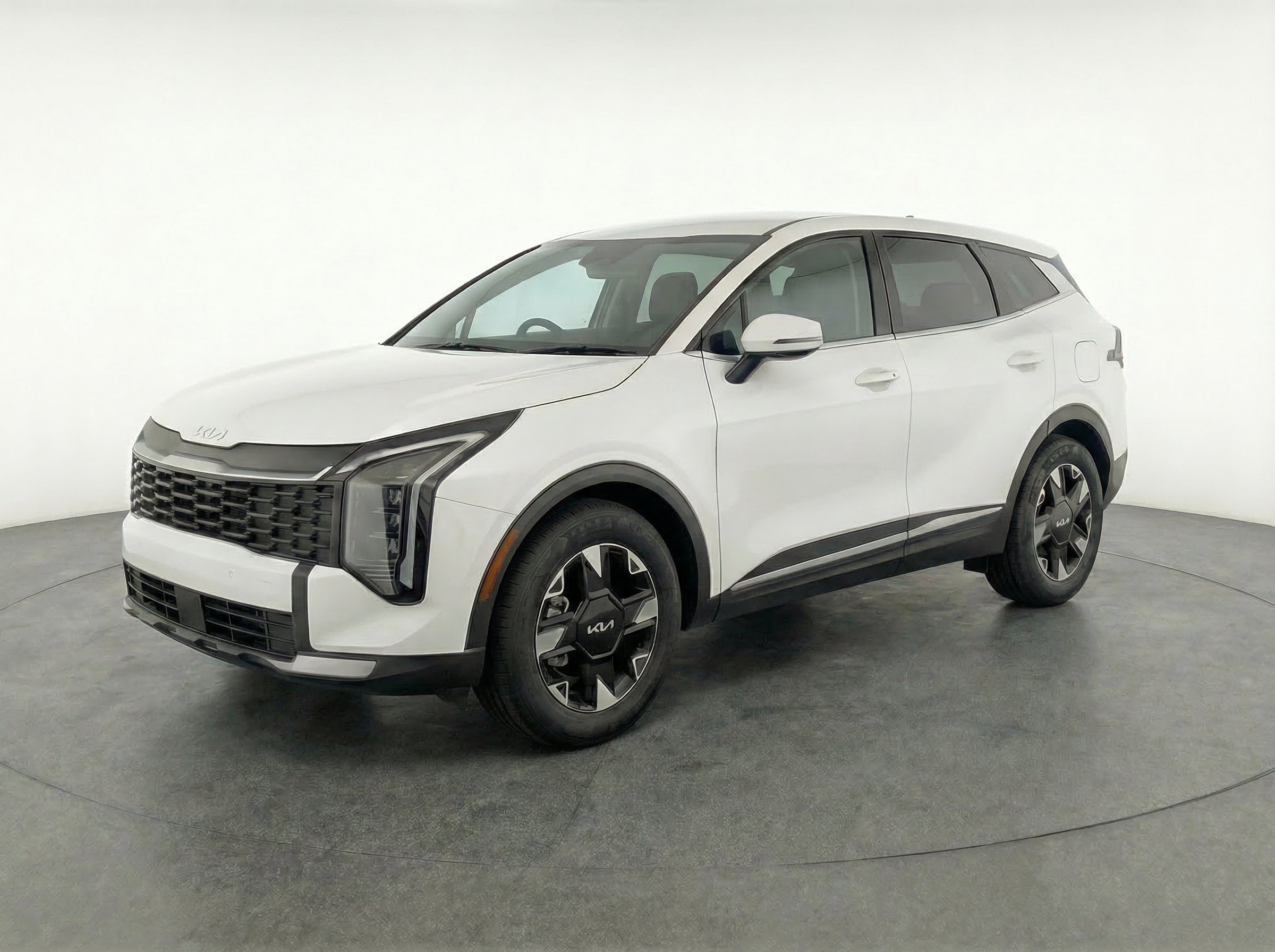 Thumbnail: 2026 Kia Sportage - 3