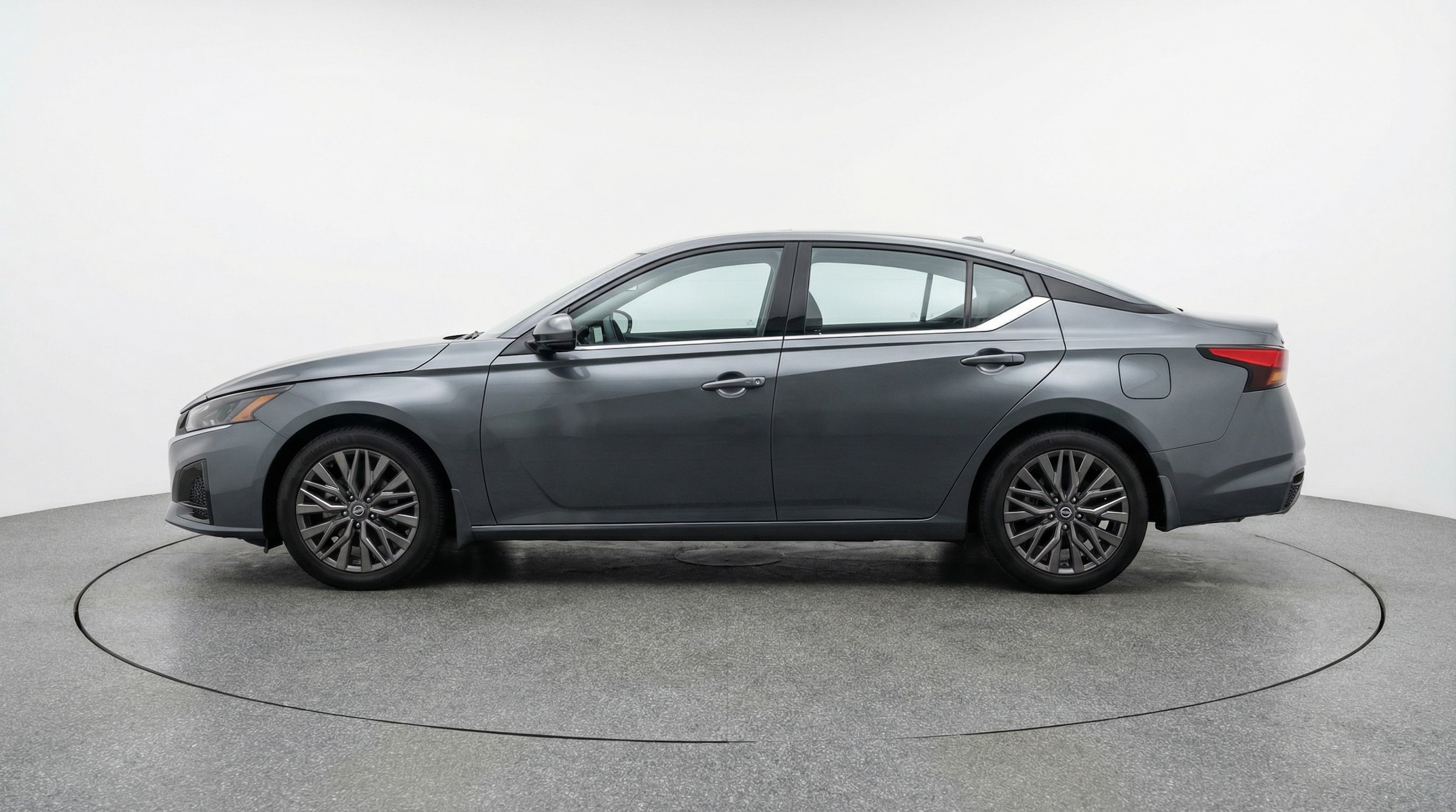 Thumbnail: 2025 Nissan Altima - 4