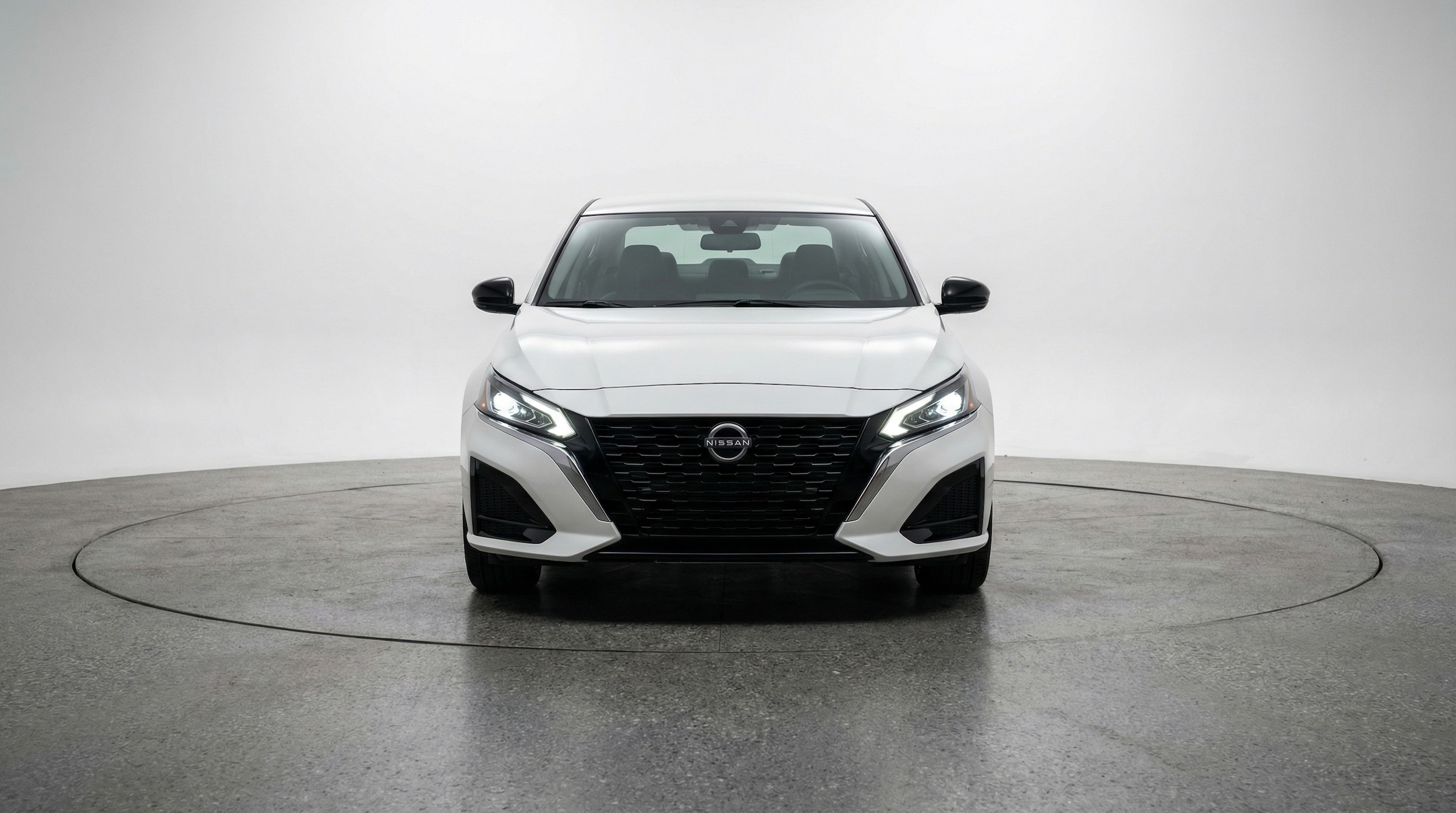 Thumbnail: 2025 Nissan Altima - 2