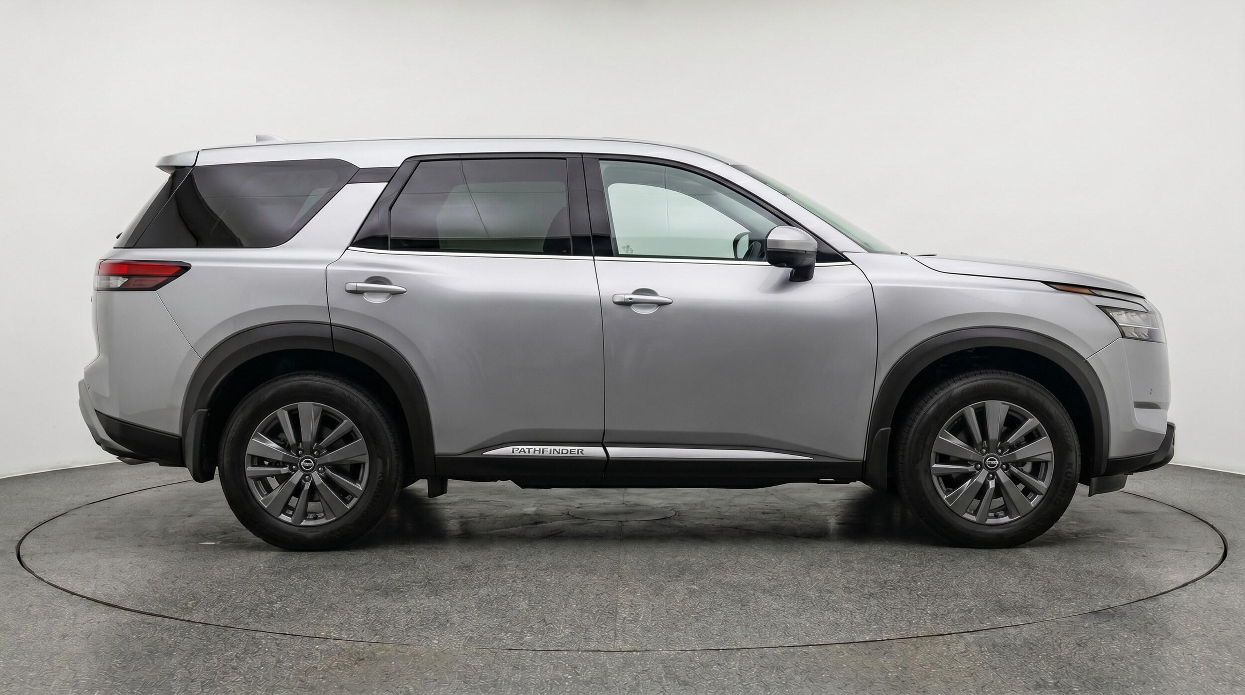 Thumbnail: 2025 Nissan Pathfinder - 8