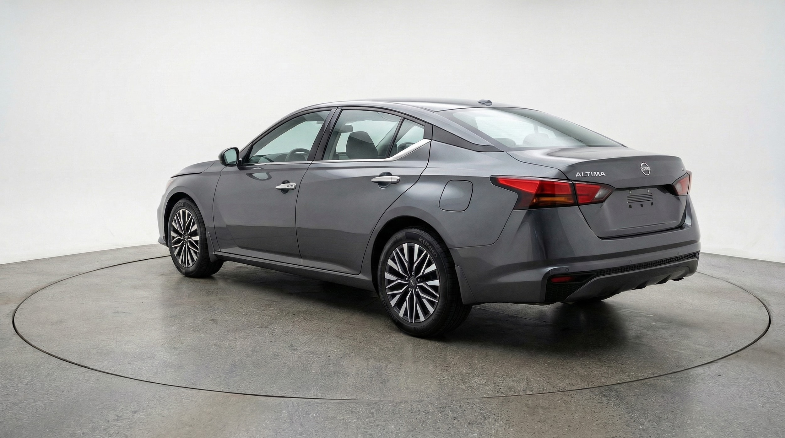 Thumbnail: 2025 Nissan Altima - 5