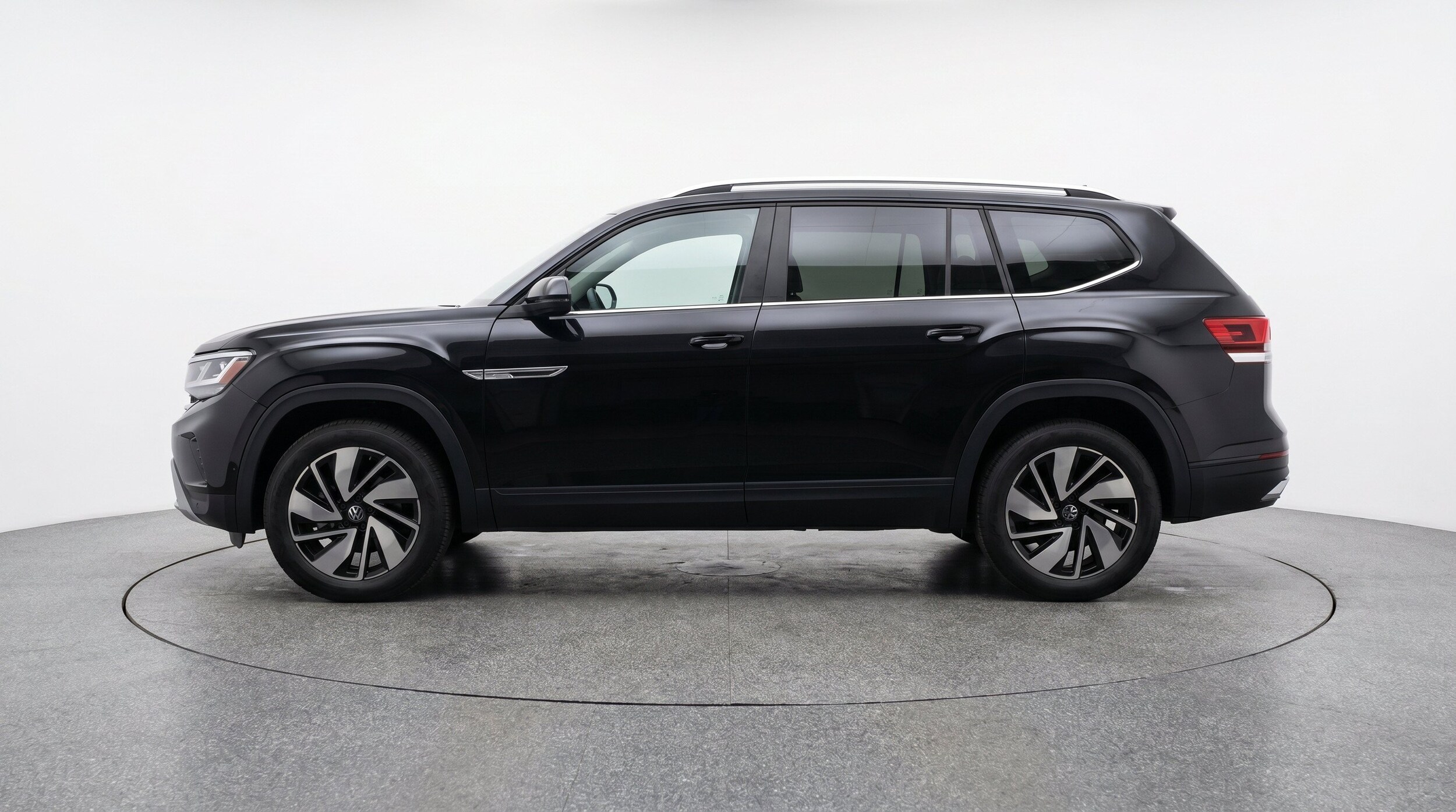 Thumbnail: 2026 Volkswagen Atlas - 5