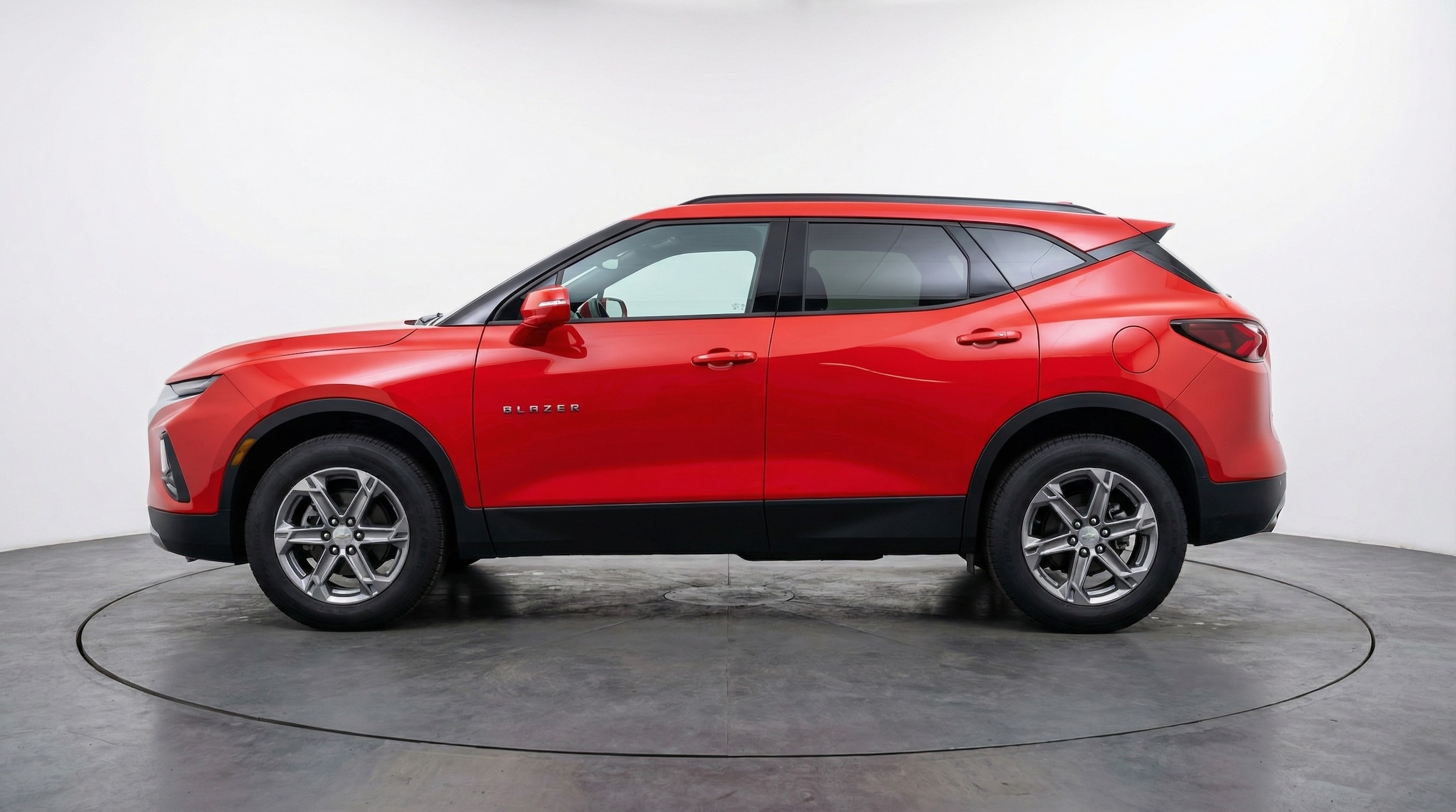 Thumbnail: 2025 Chevrolet Blazer - 4