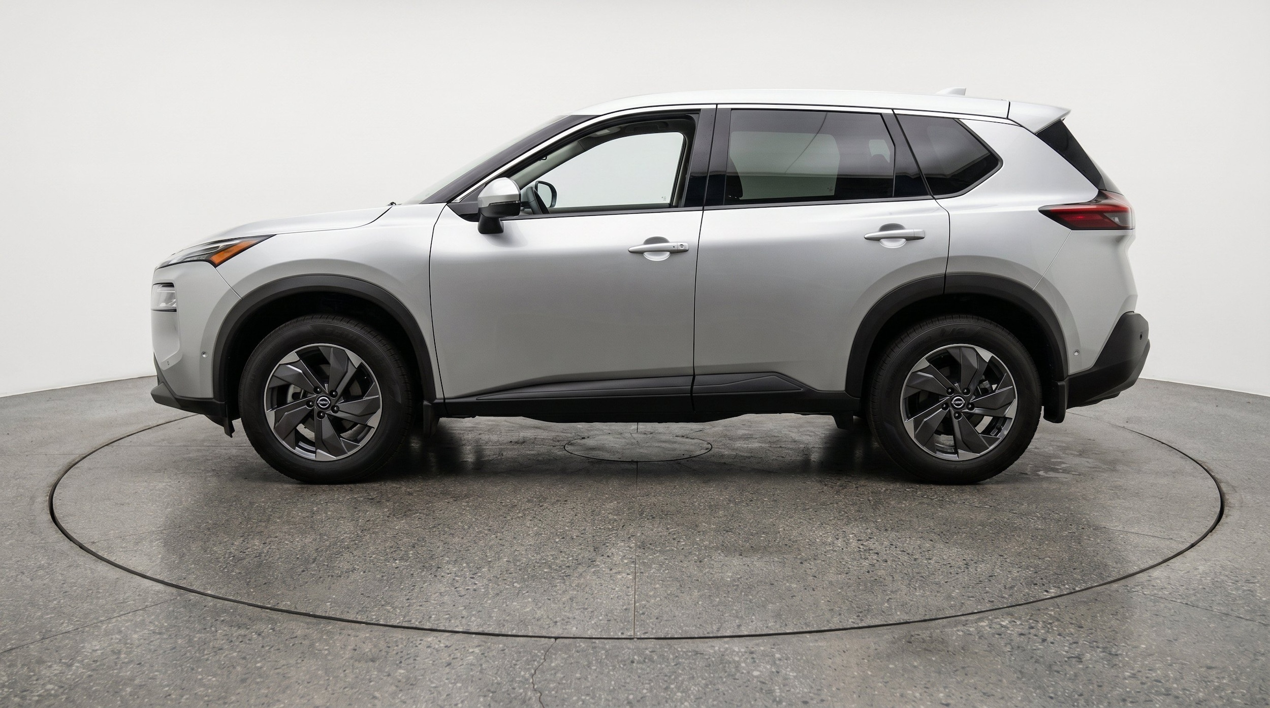 Thumbnail: 2025 Nissan Rogue - 5