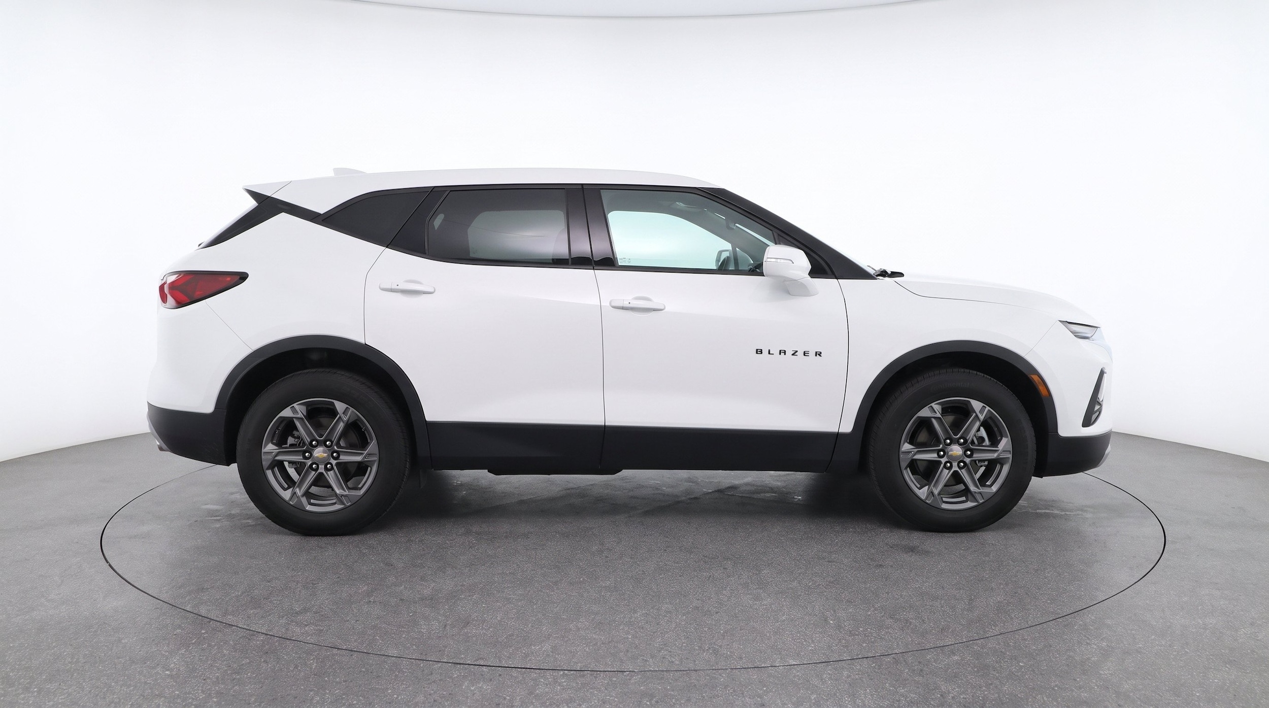 Thumbnail: 2025 Chevrolet Blazer - 10