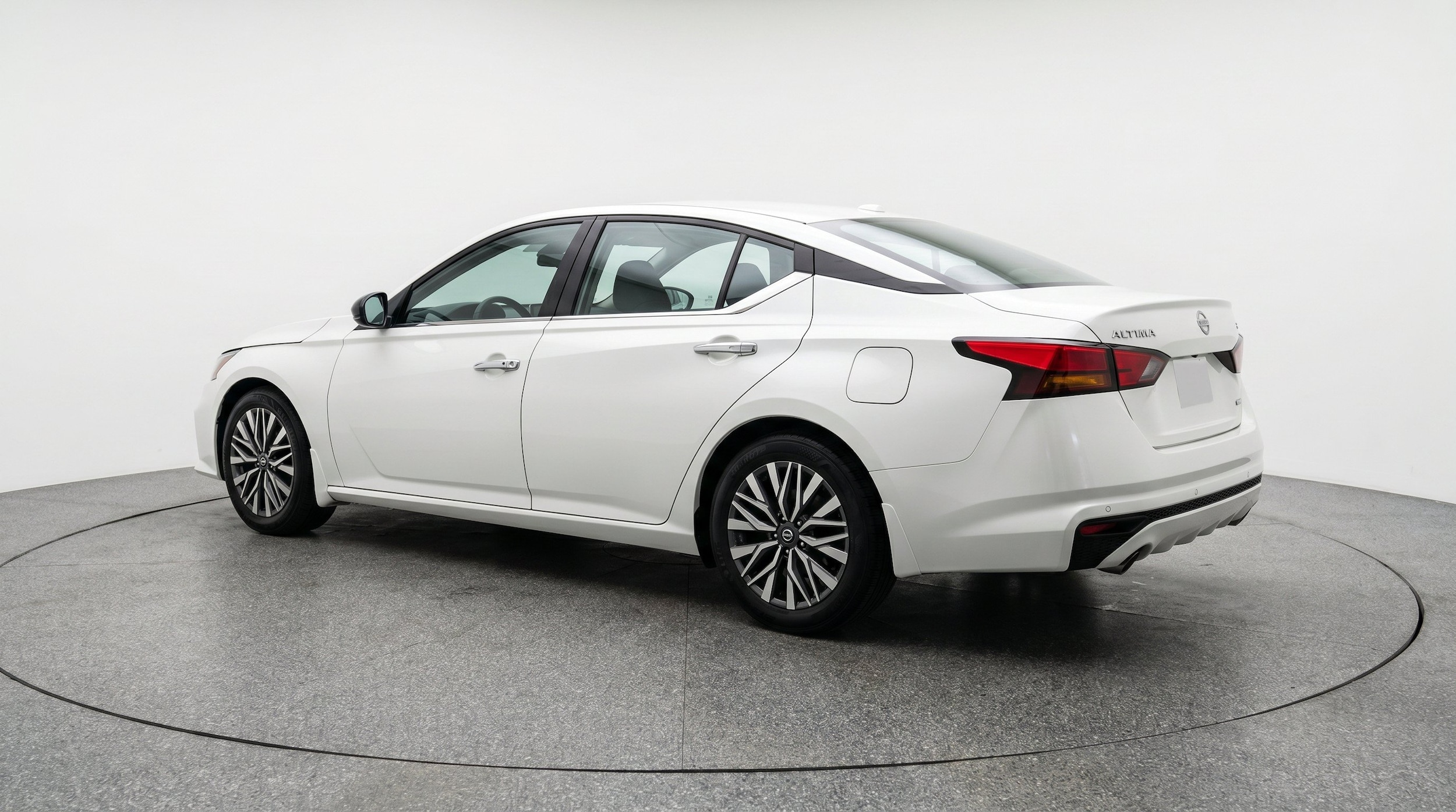 Thumbnail: 2025 Nissan Altima - 6