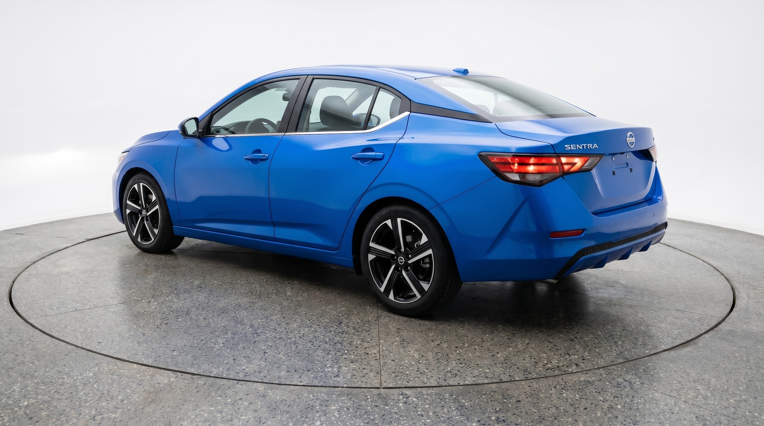 Thumbnail: 2025 Nissan Sentra - 5