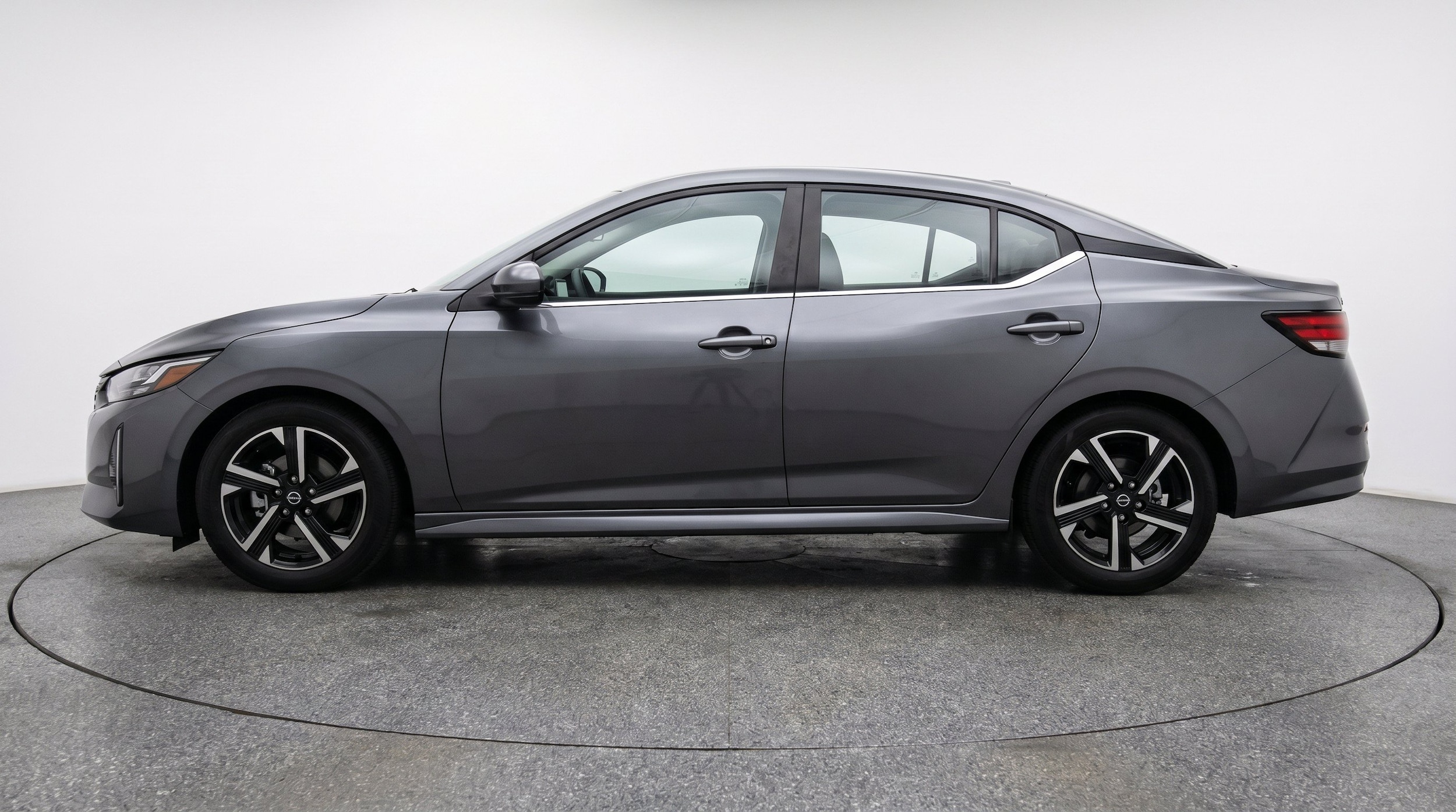 Thumbnail: 2025 Nissan Sentra - 5