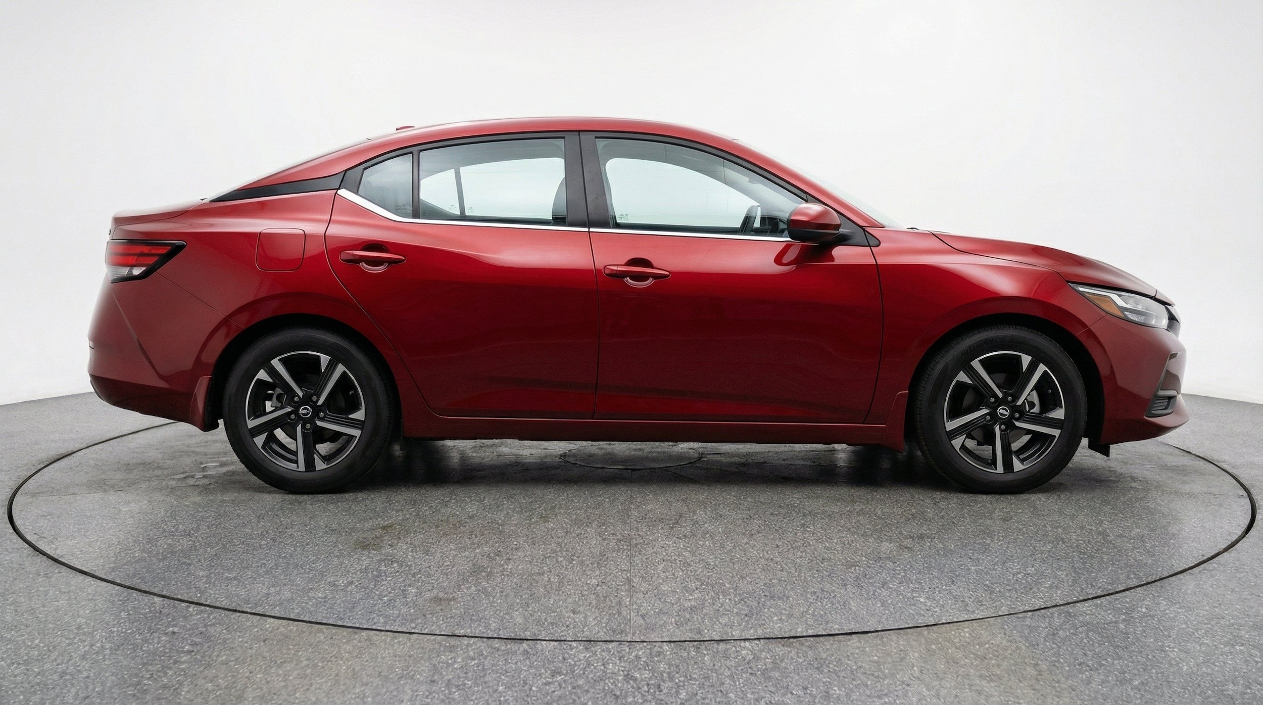 Thumbnail: 2025 Nissan Sentra - 11
