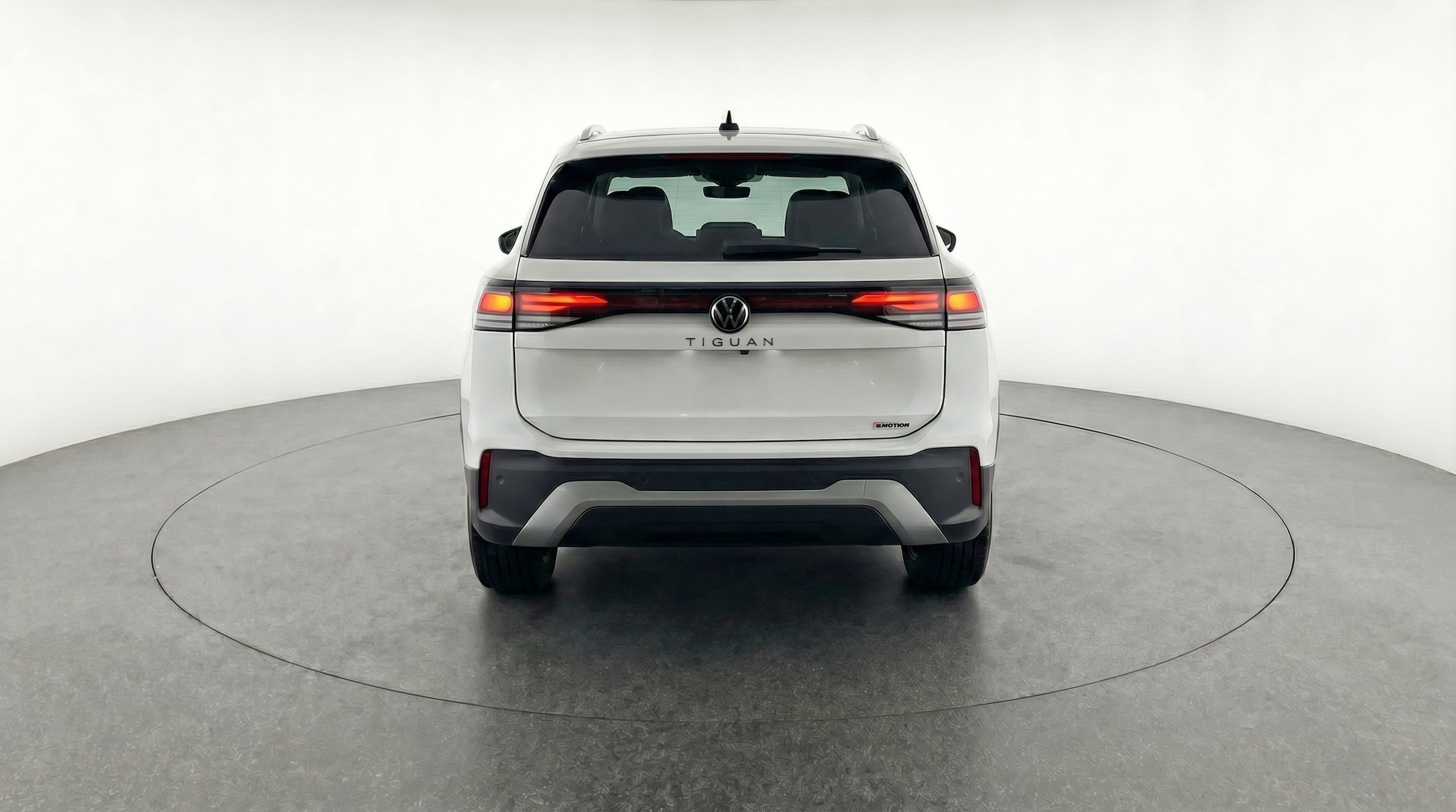 Thumbnail: 2026 Volkswagen Tiguan - 7