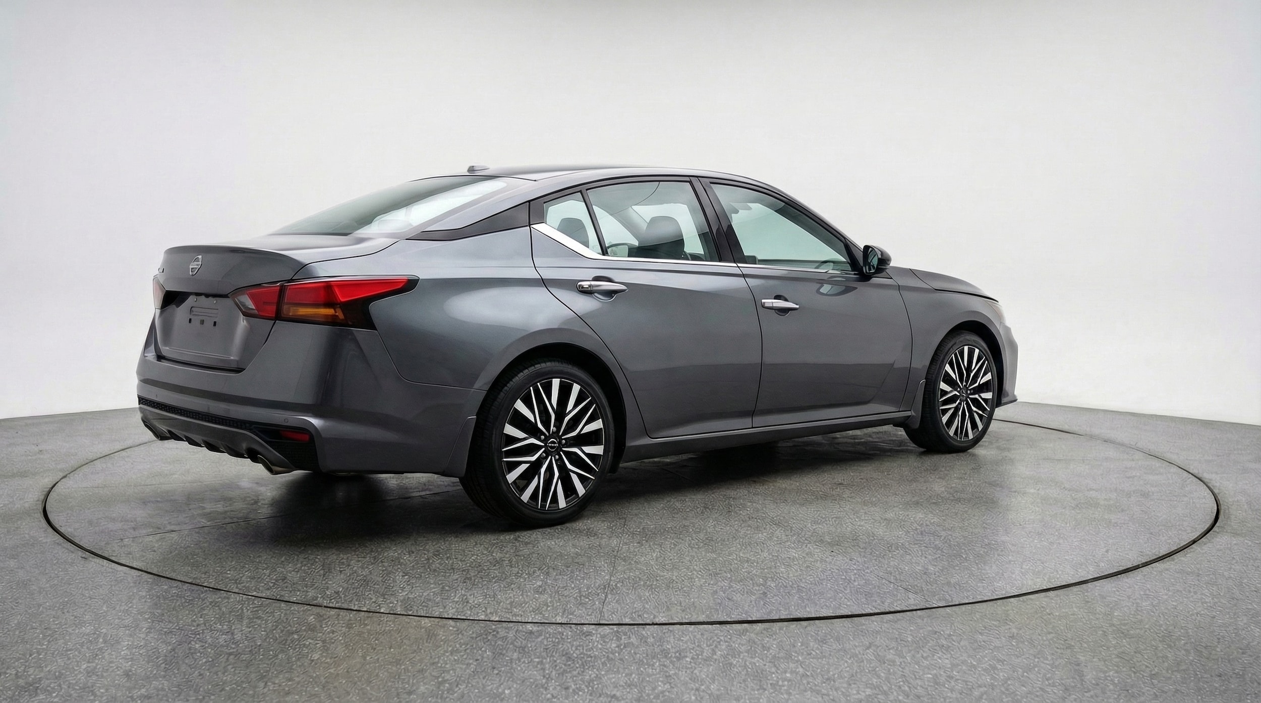 Thumbnail: 2025 Nissan Altima - 7