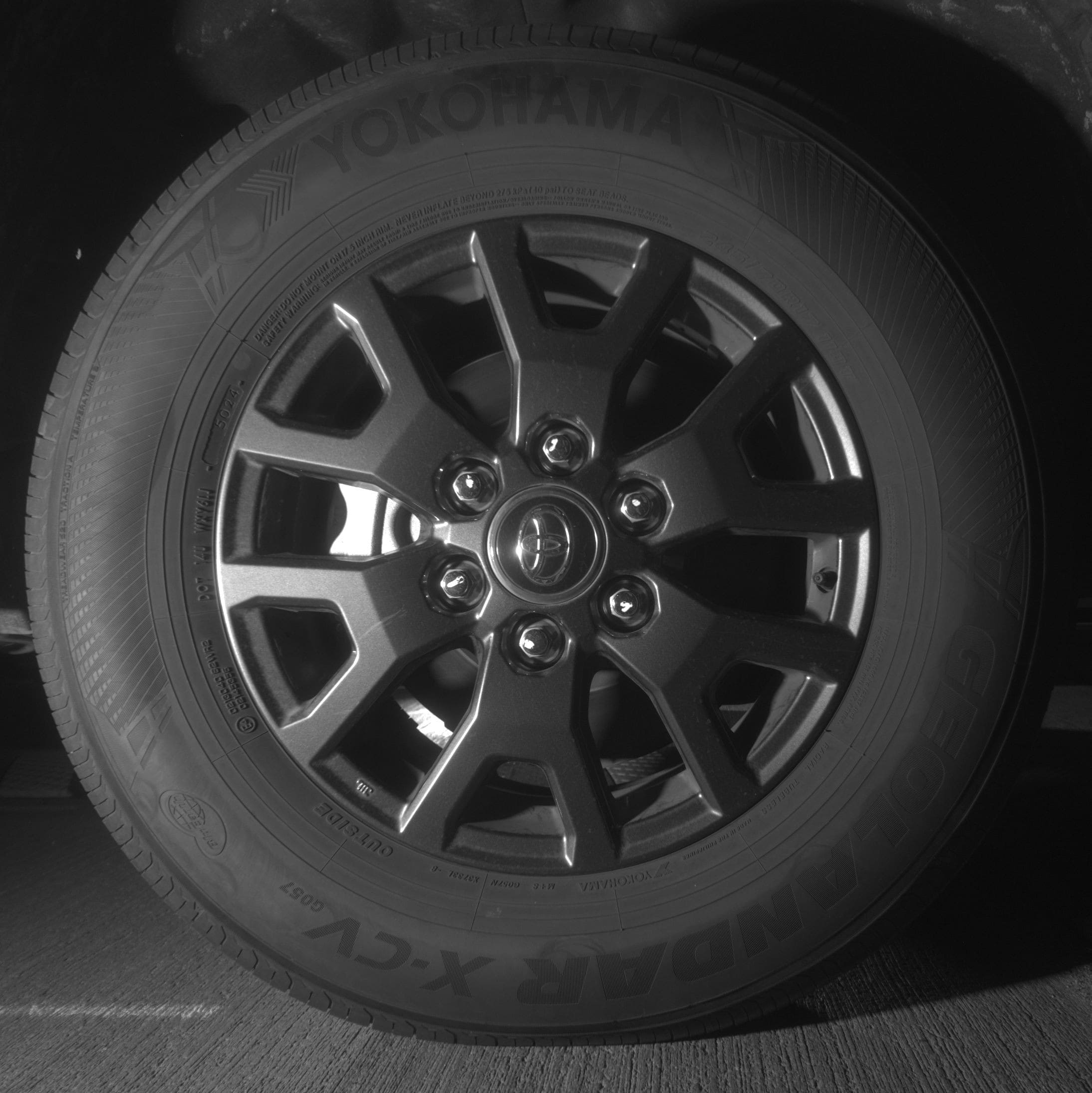 Thumbnail: 2025 Toyota 4Runner - 10