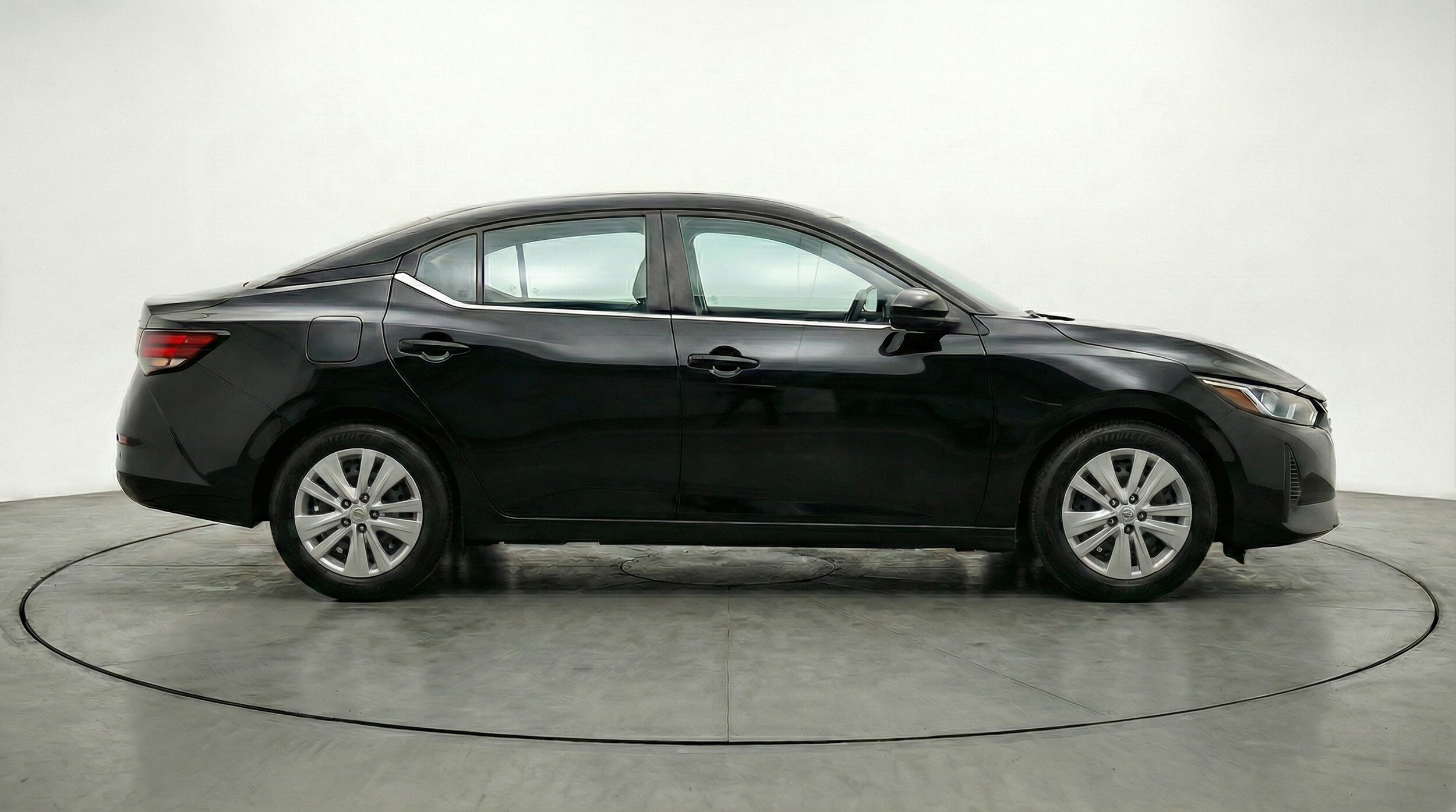 Thumbnail: 2025 Nissan Sentra - 8