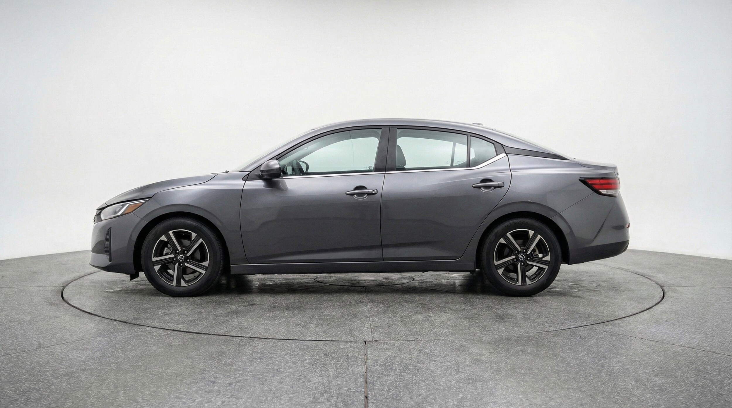 Thumbnail: 2025 Nissan Sentra - 5