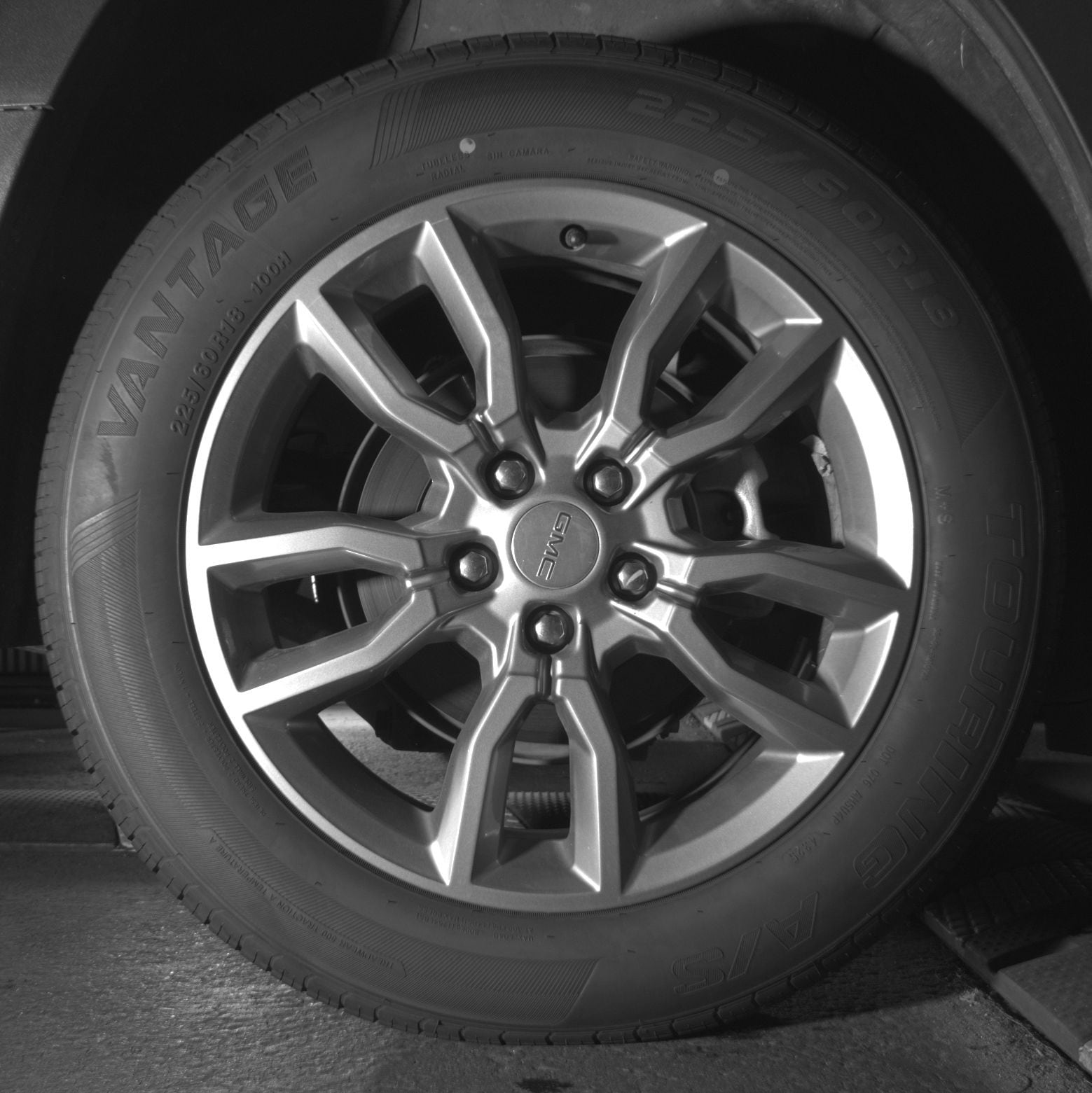 Thumbnail: 2024 GMC Terrain - 12