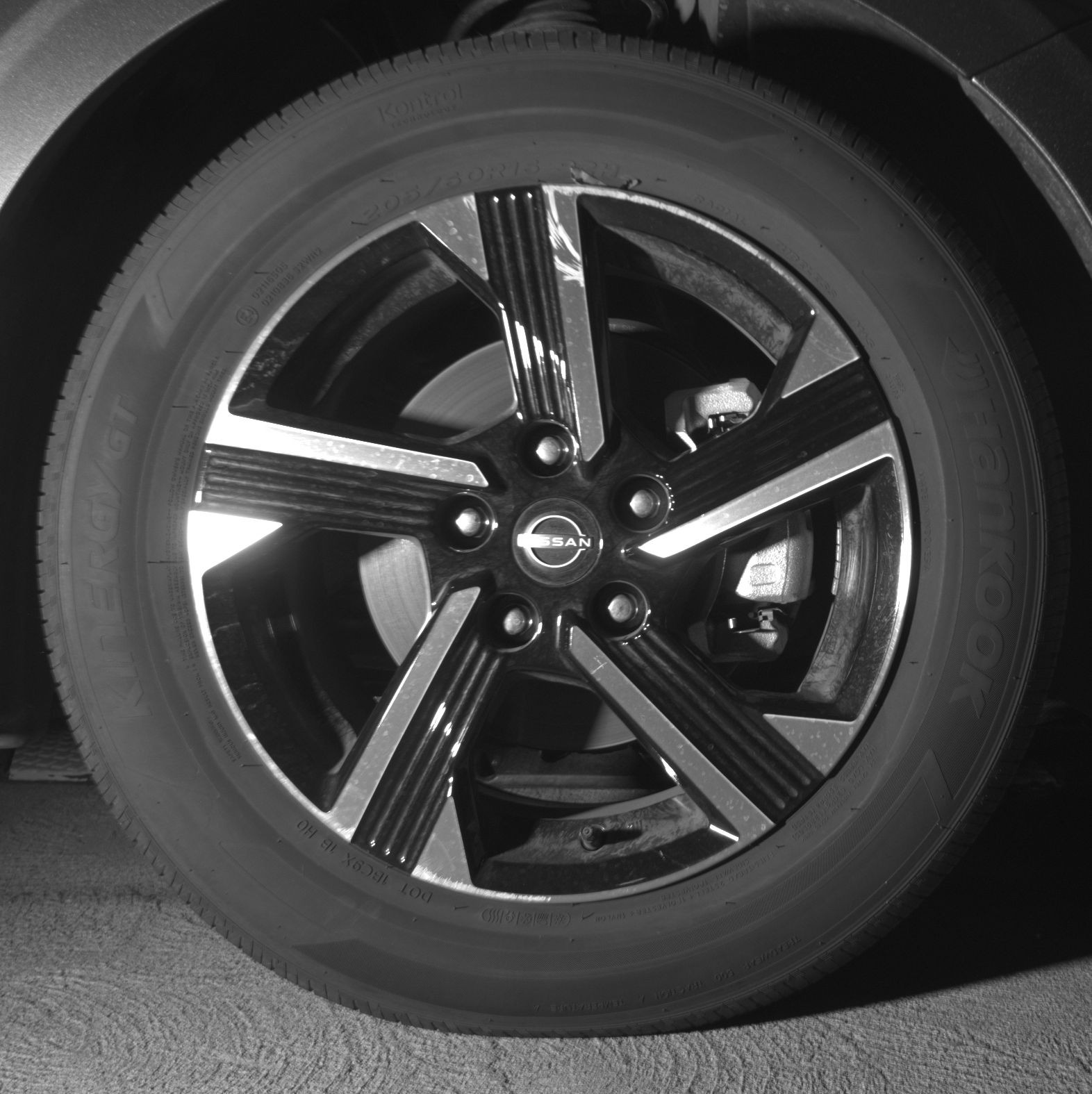 Thumbnail: 2025 Nissan Sentra - 10