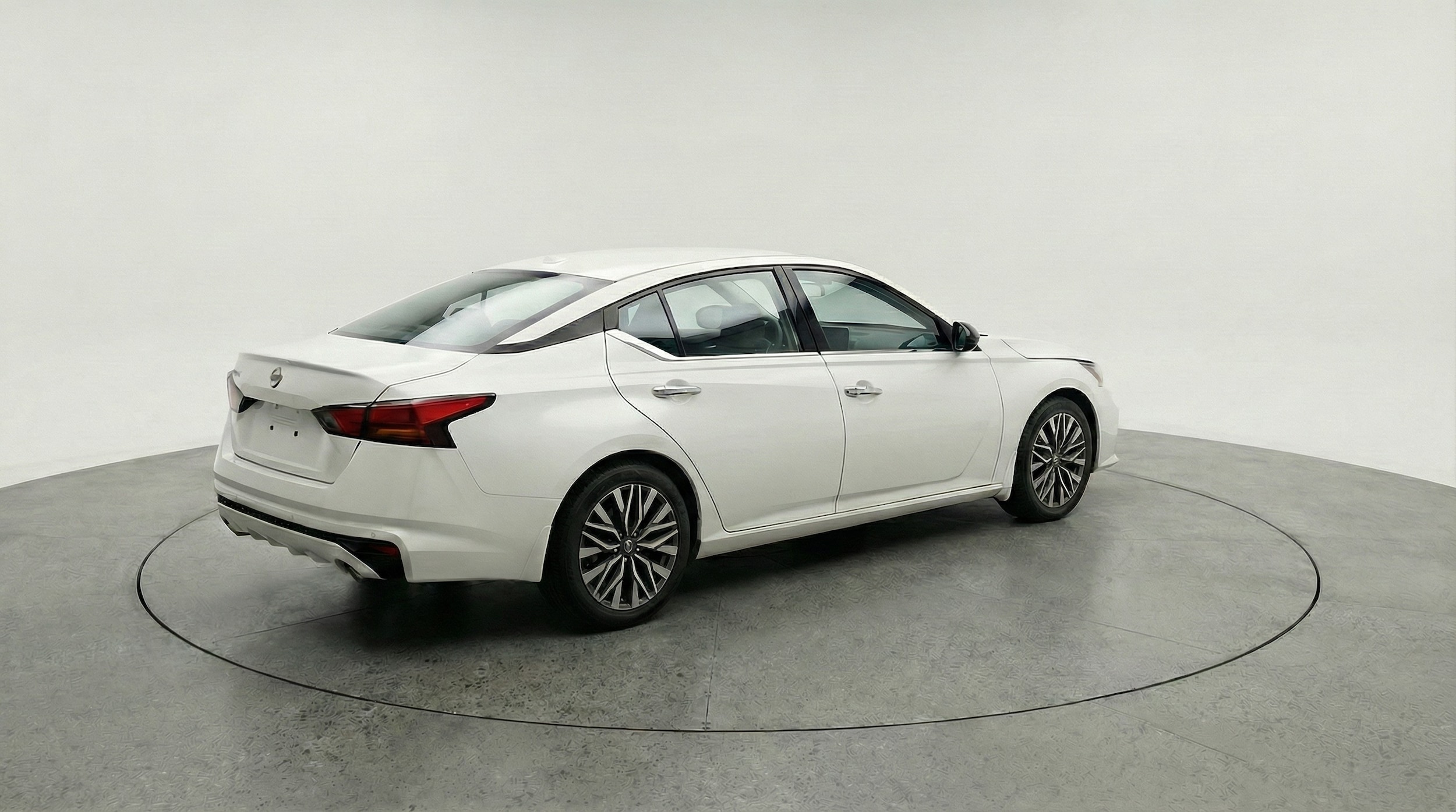 Thumbnail: 2025 Nissan Altima - 7