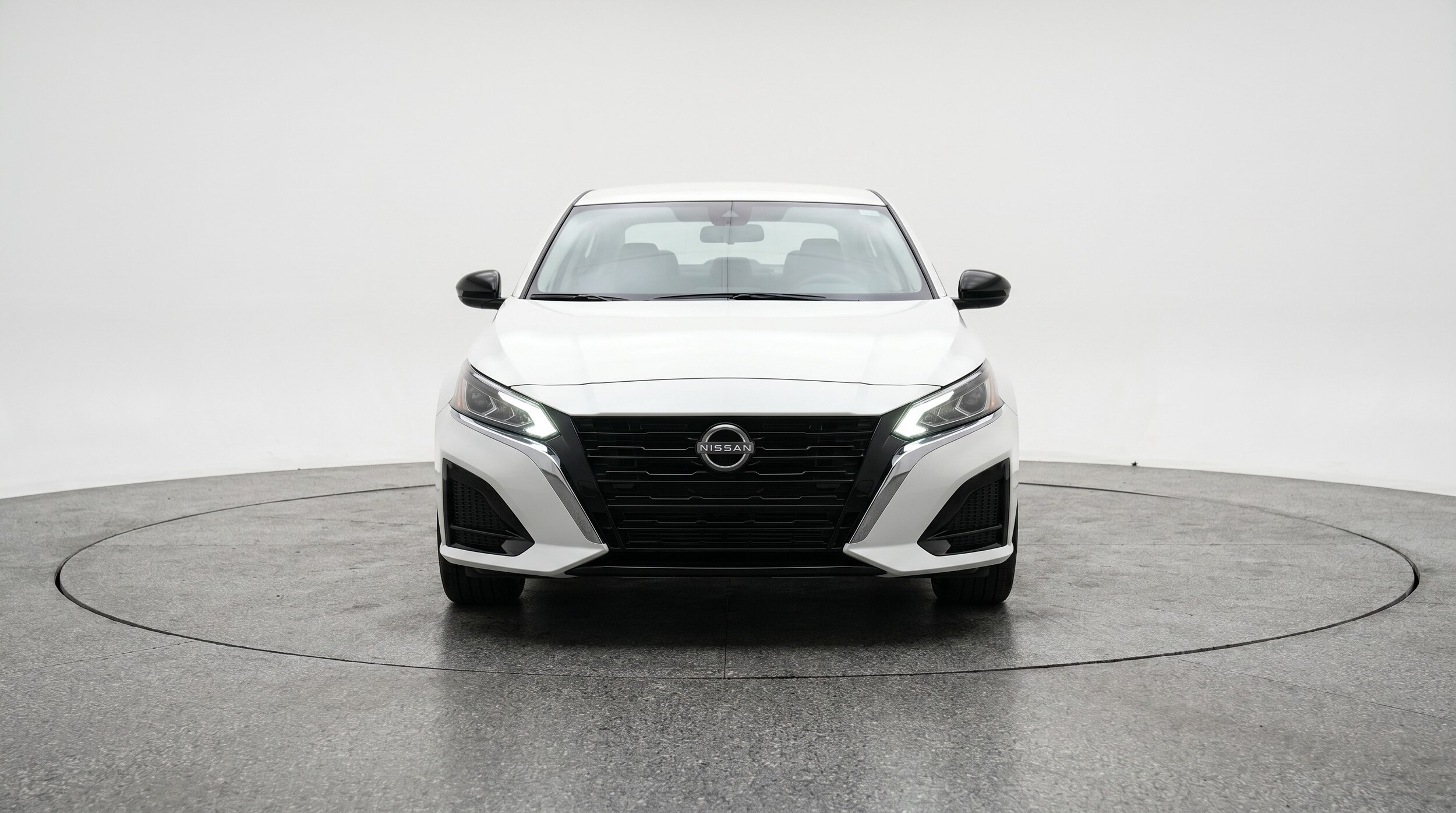 Thumbnail: 2025 Nissan Altima - 2