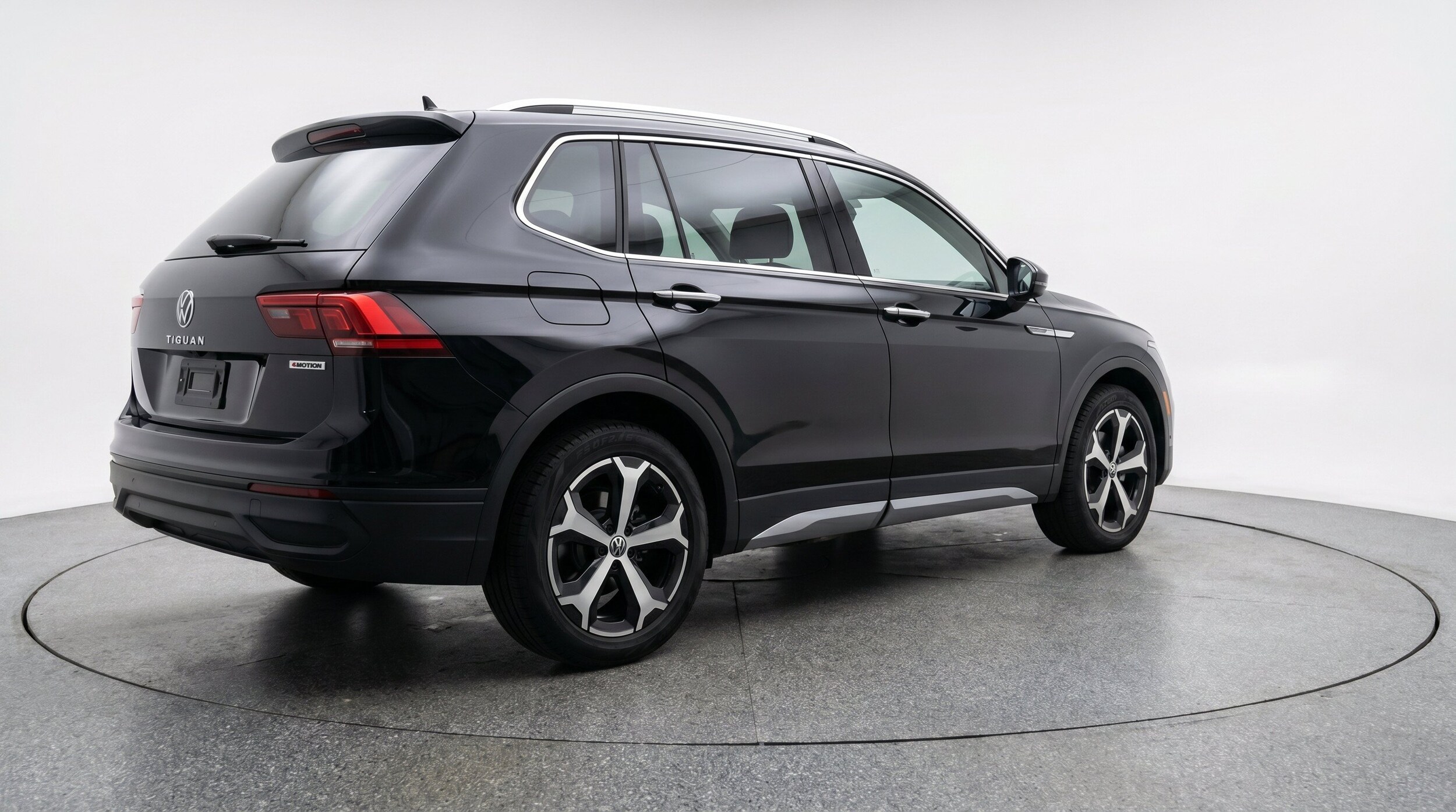 Thumbnail: 2026 Volkswagen Tiguan - 9