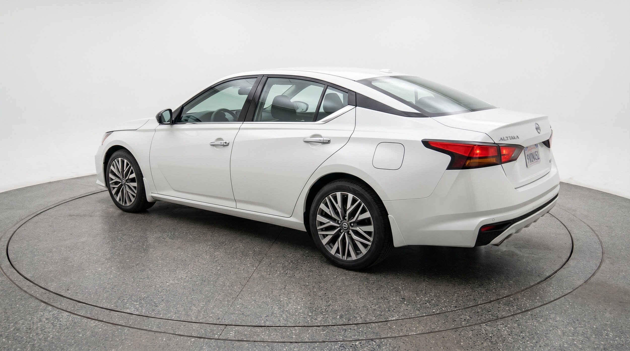 Thumbnail: 2025 Nissan Altima - 6