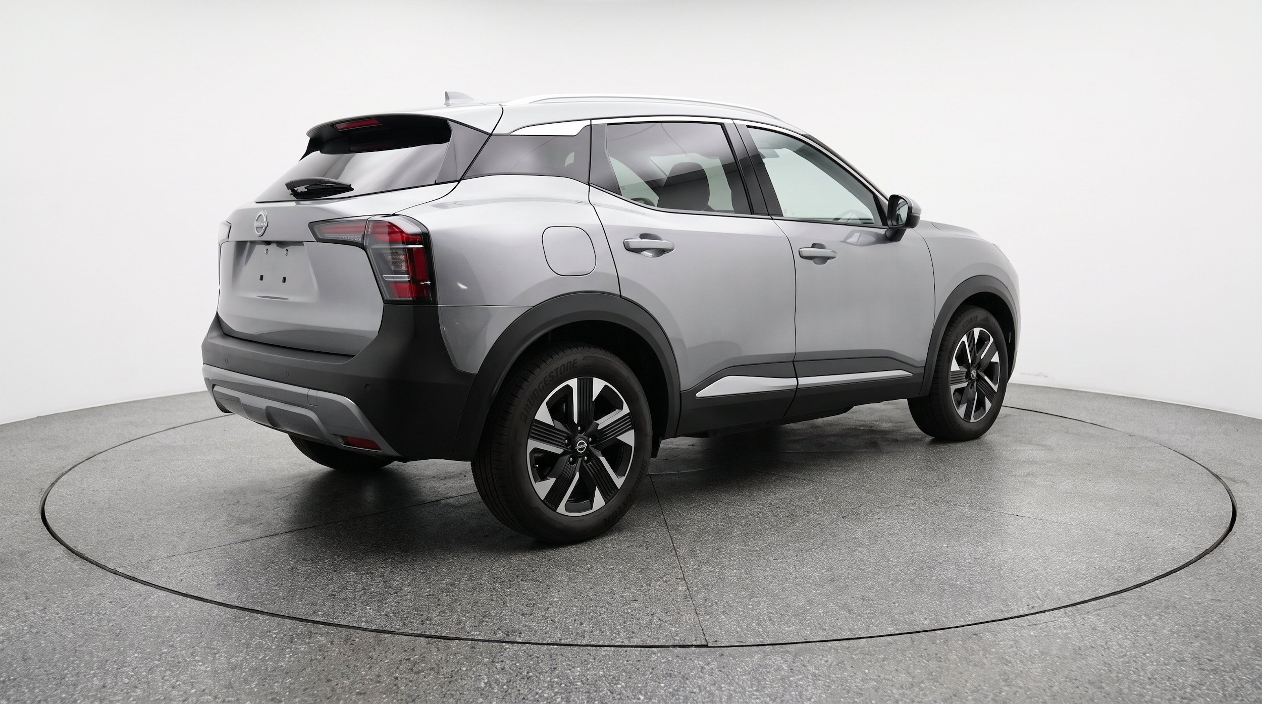 Thumbnail: 2026 Nissan Kicks - 9