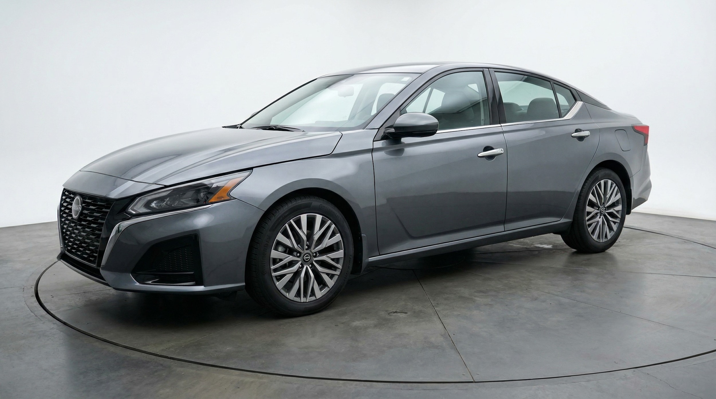 Thumbnail: 2025 Nissan Altima - 3