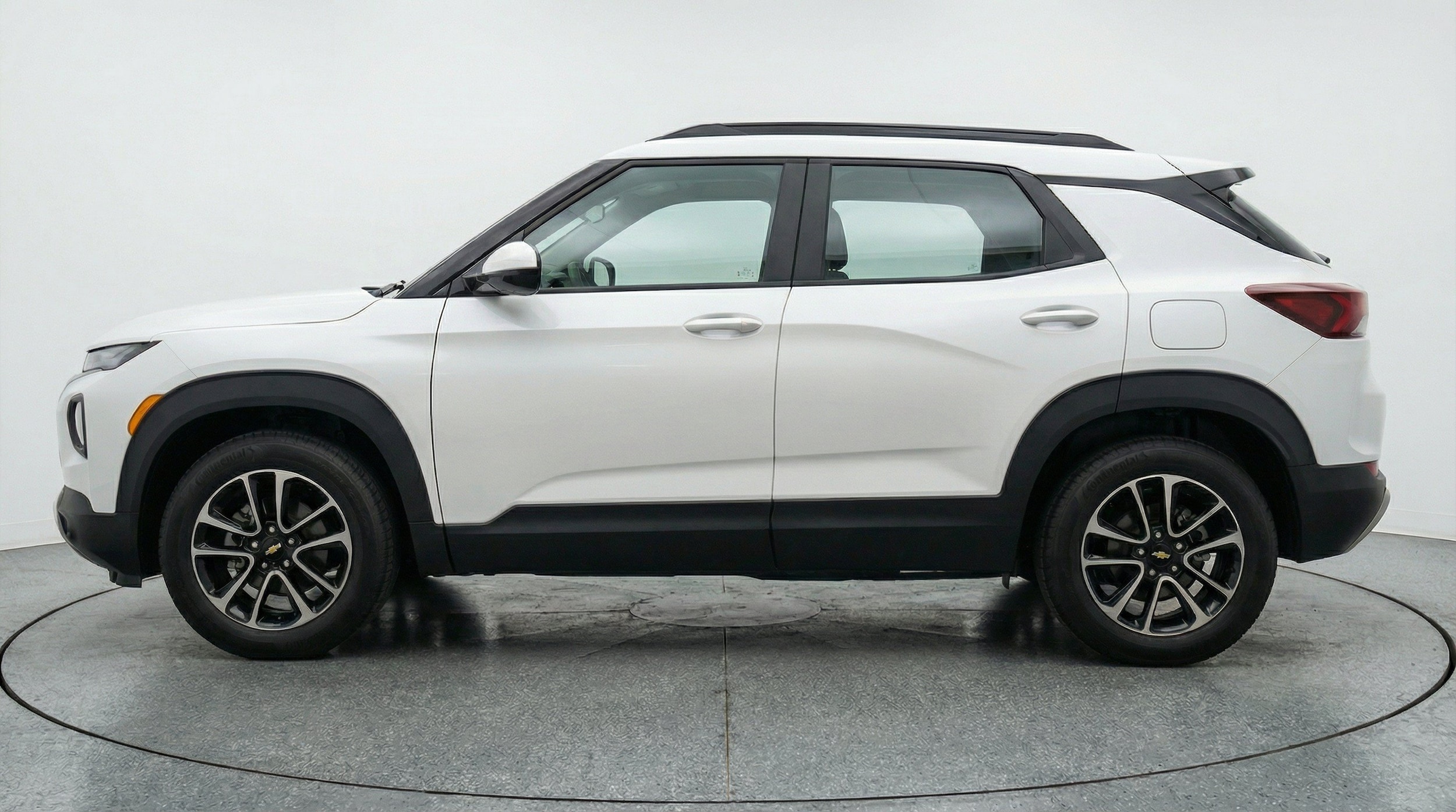Thumbnail: 2025 Chevrolet TrailBlazer - 5