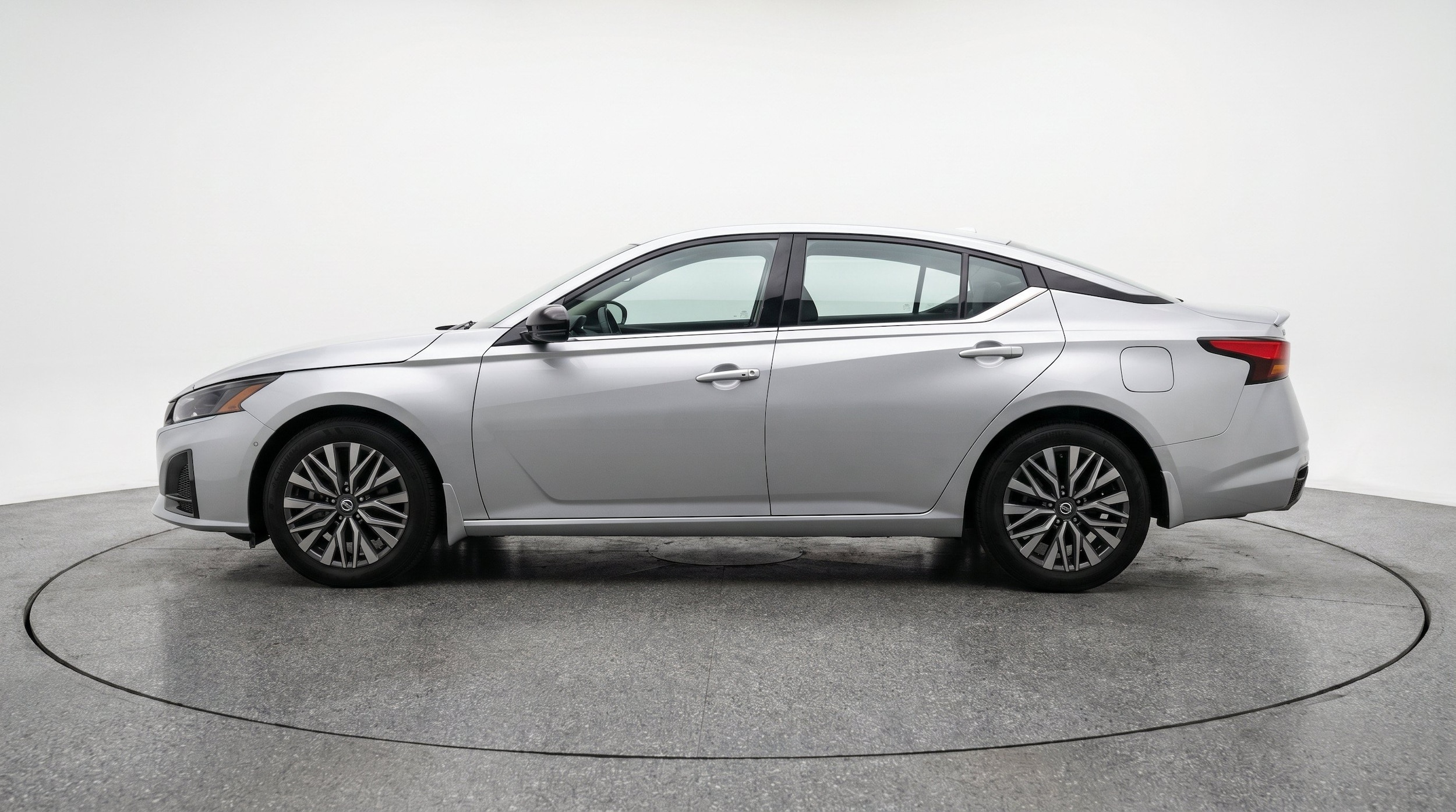 Thumbnail: 2026 Nissan Altima - 5
