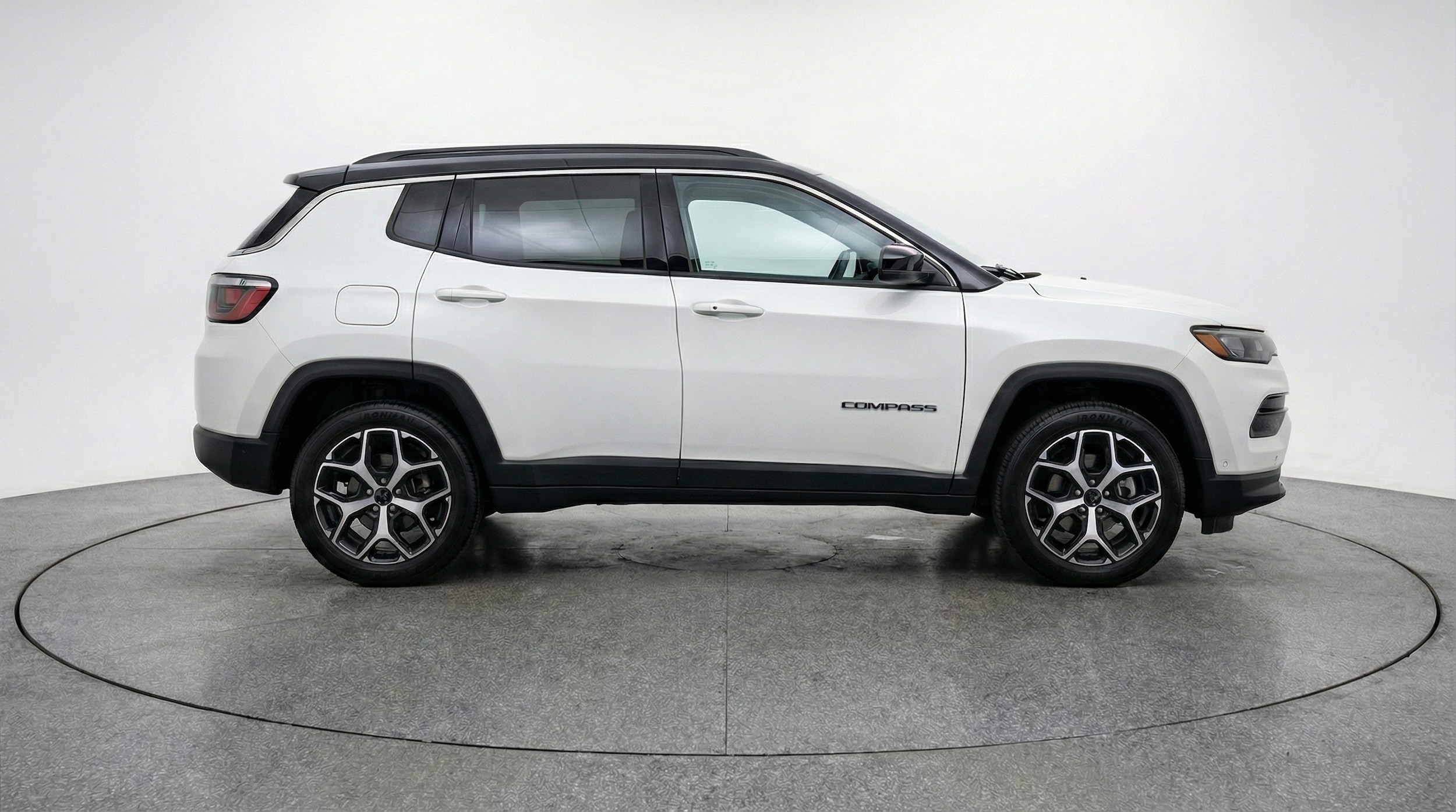 Thumbnail: 2025 Jeep Compass - 8