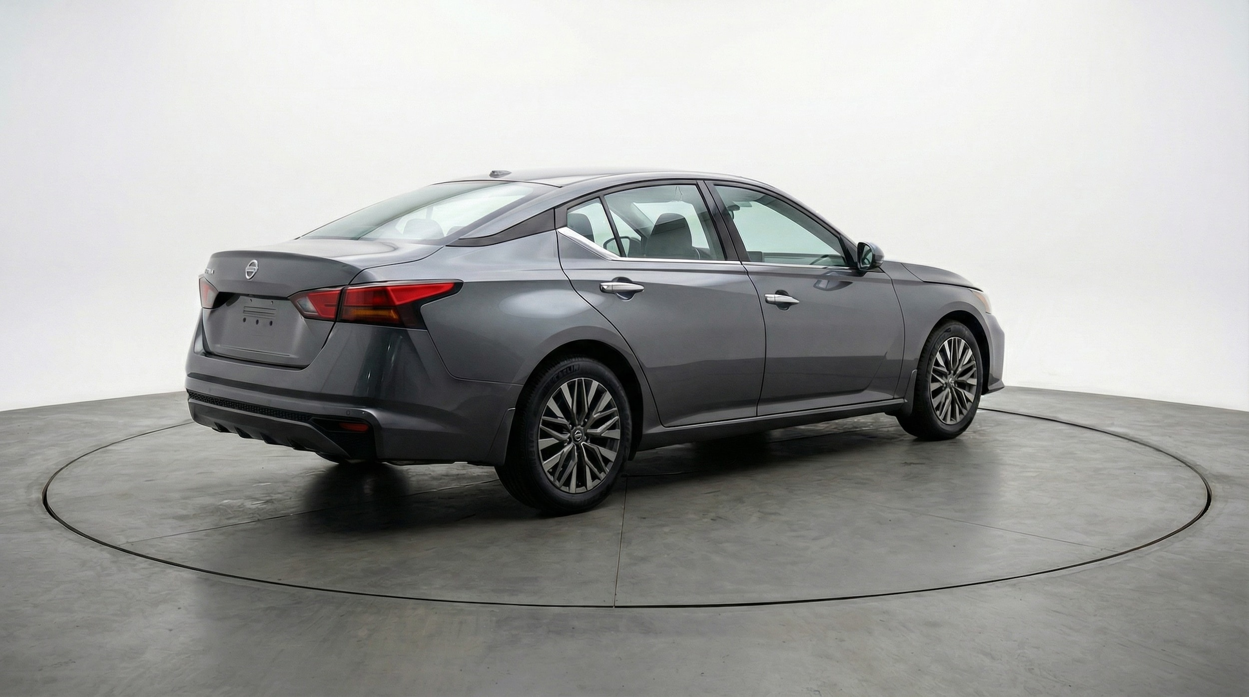 Thumbnail: 2025 Nissan Altima - 7