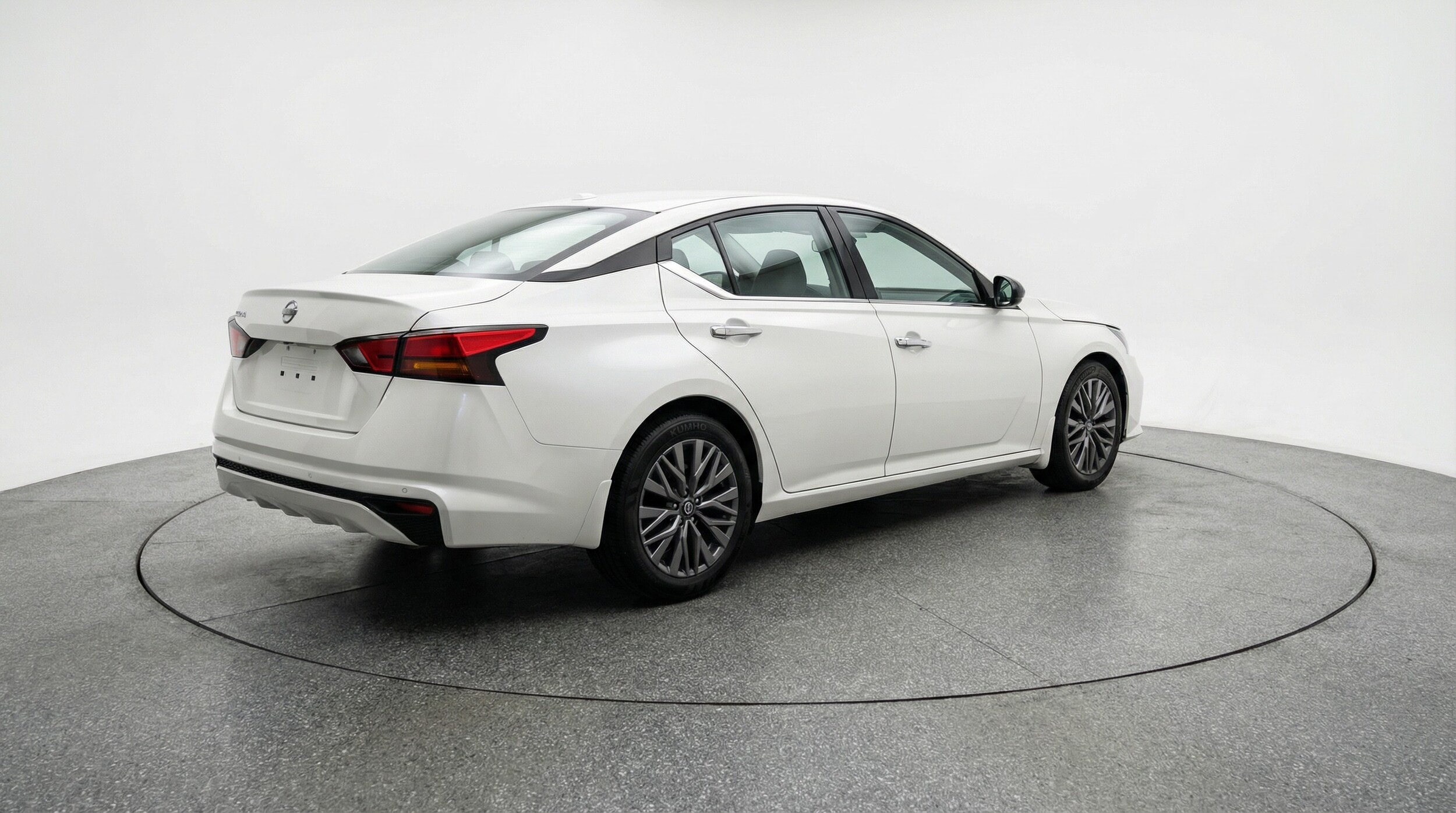 Thumbnail: 2025 Nissan Altima - 7