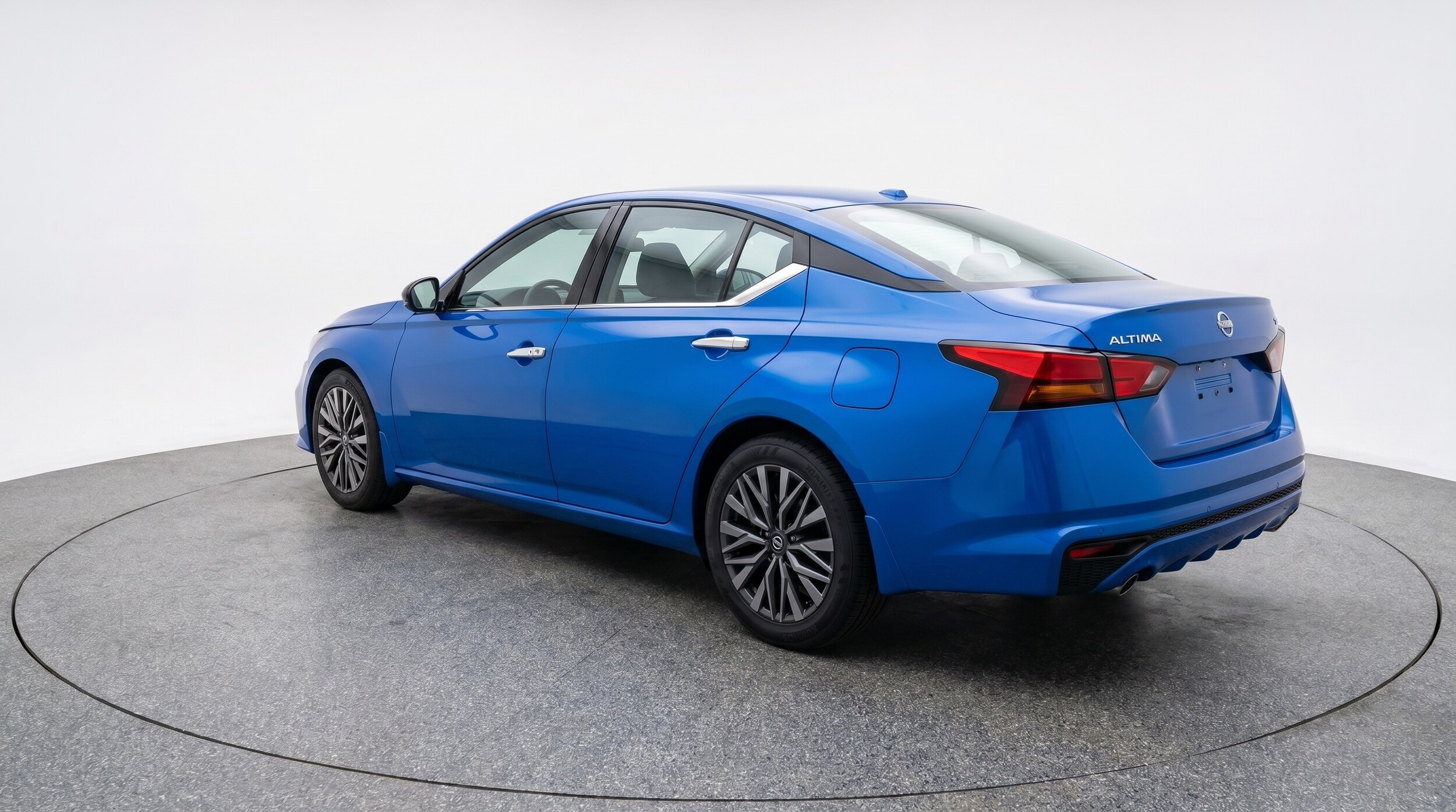 Thumbnail: 2025 Nissan Altima - 5